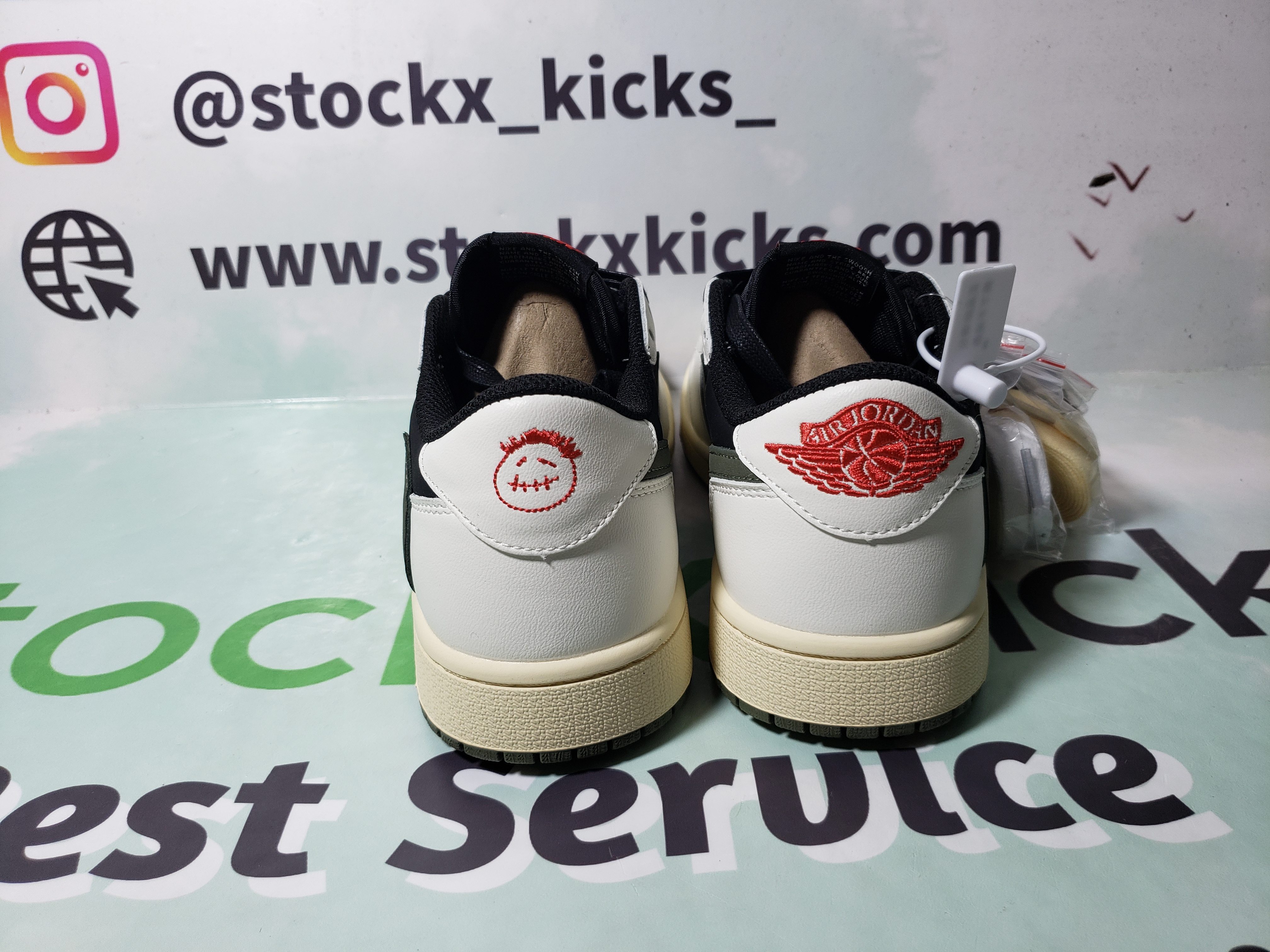 LJR Batch Air Jordan 1 Retro Low OG SP Travis Scott Olive (W) DZ4137-106 review stockxkicks 00