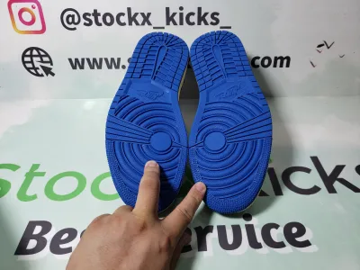 [Sale] Jordan 1 Retro Low Travis Scott x Fragment Design DM7866-140 review stockxkicks 04