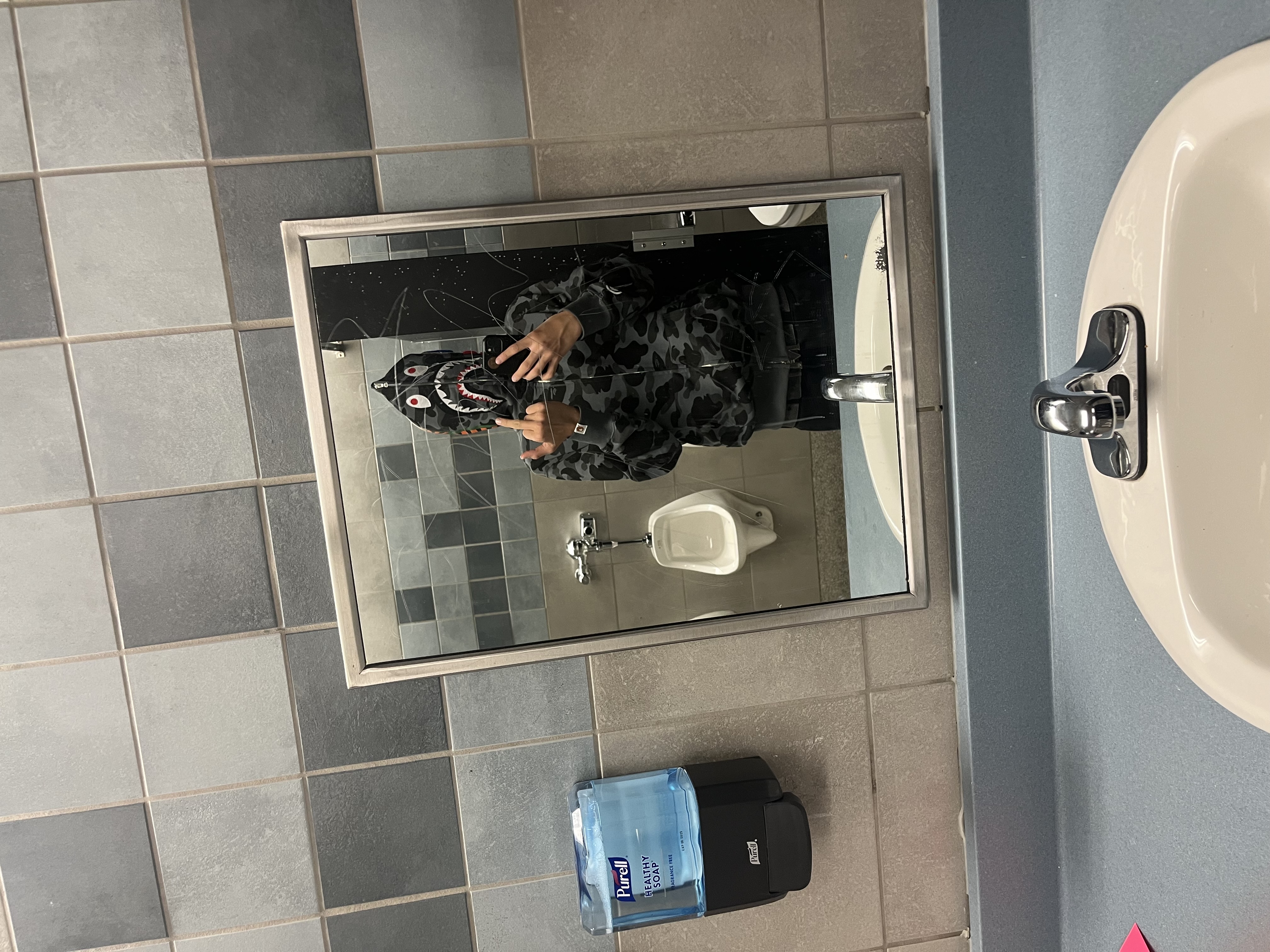 BAPE Color Camo Shark Zip Hoodie Black 4580793319054 review Daniel