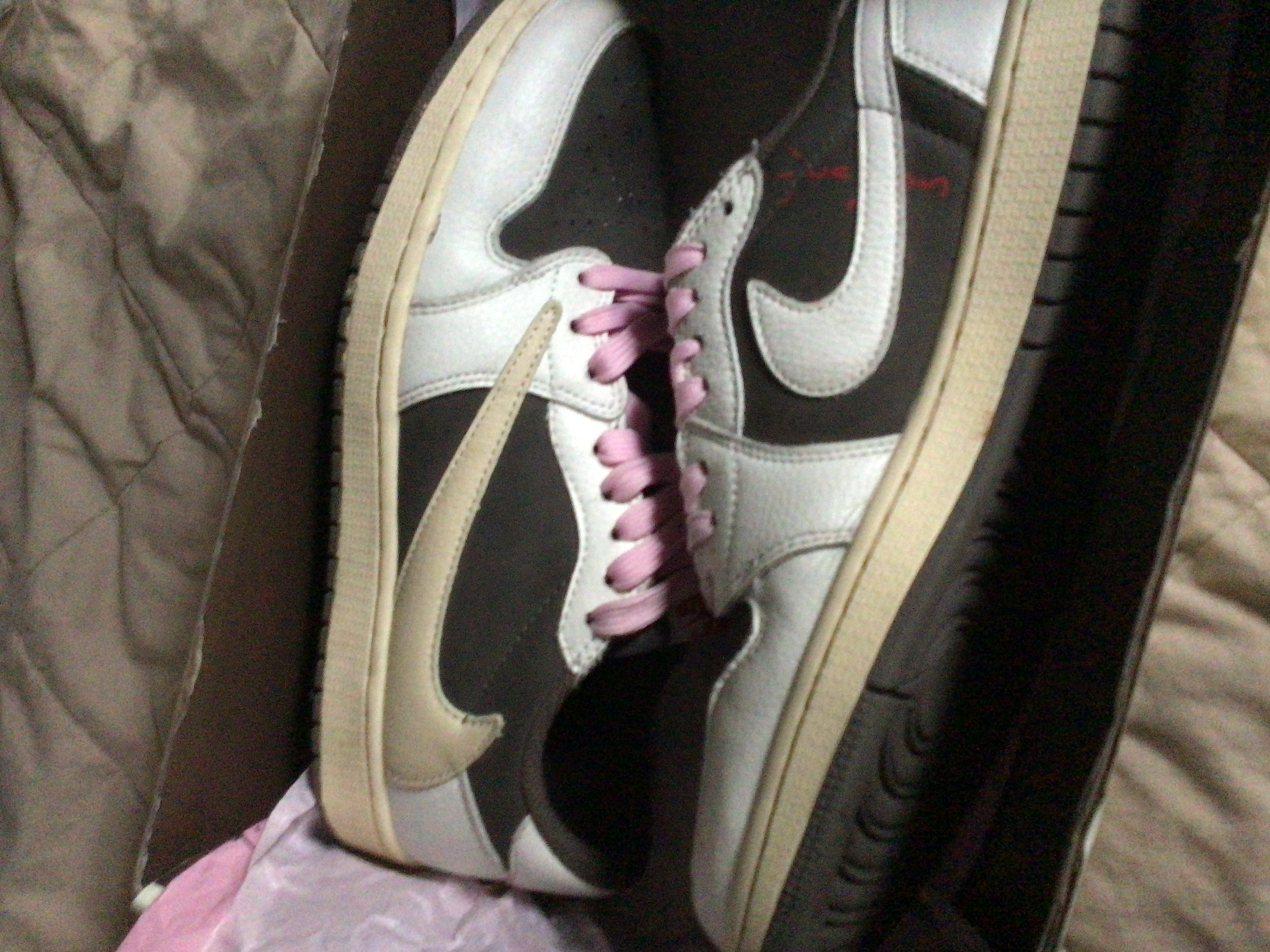 [Sale] Air Jordan 1 Retro Low OG SP Travis Scott Reverse Mocha DM7866-162 review Anthony Perez 01