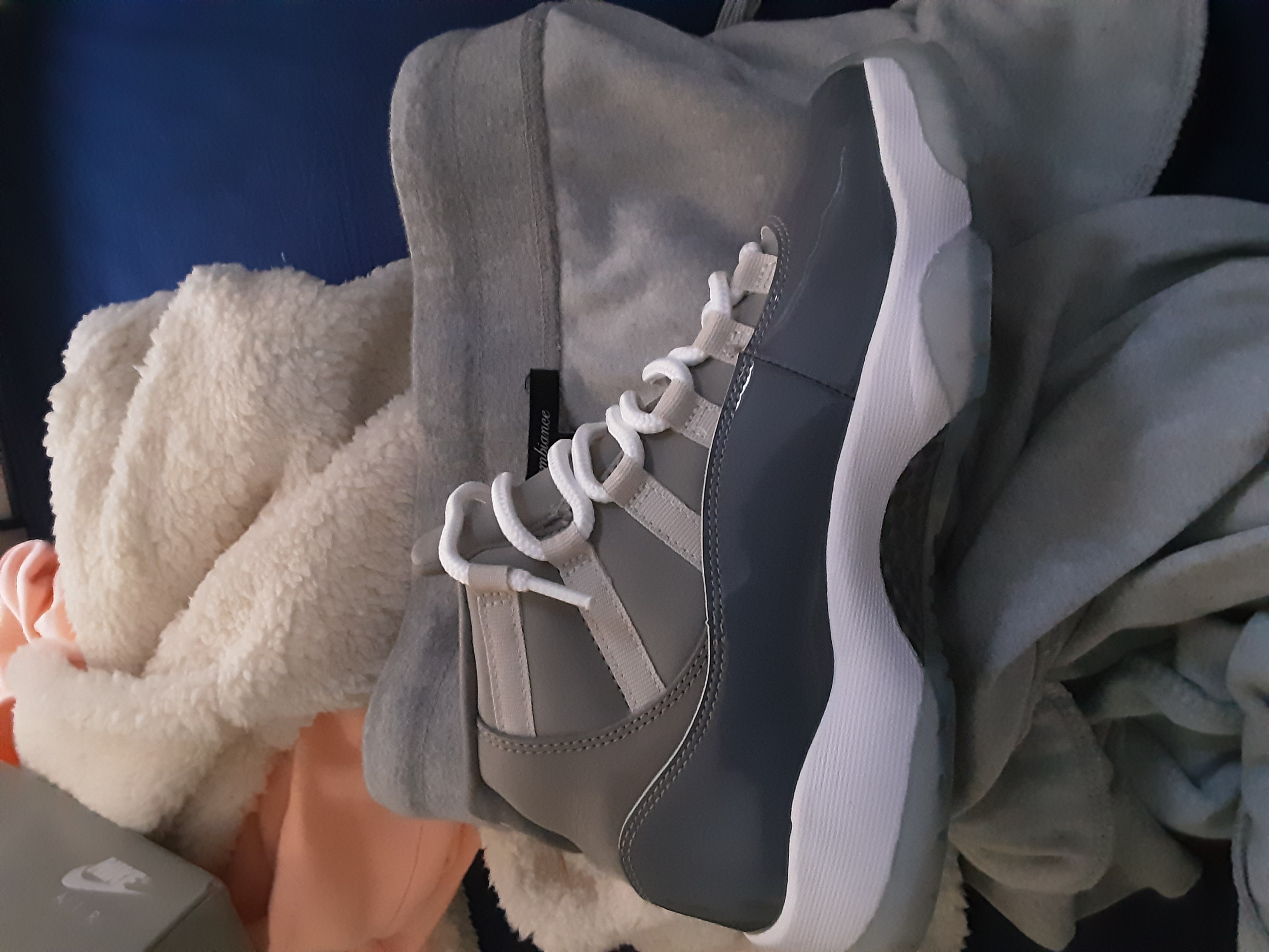 PK God Batch Air Jordan 11 Retro Cool Grey (2021) CT8012-005 review amo 01