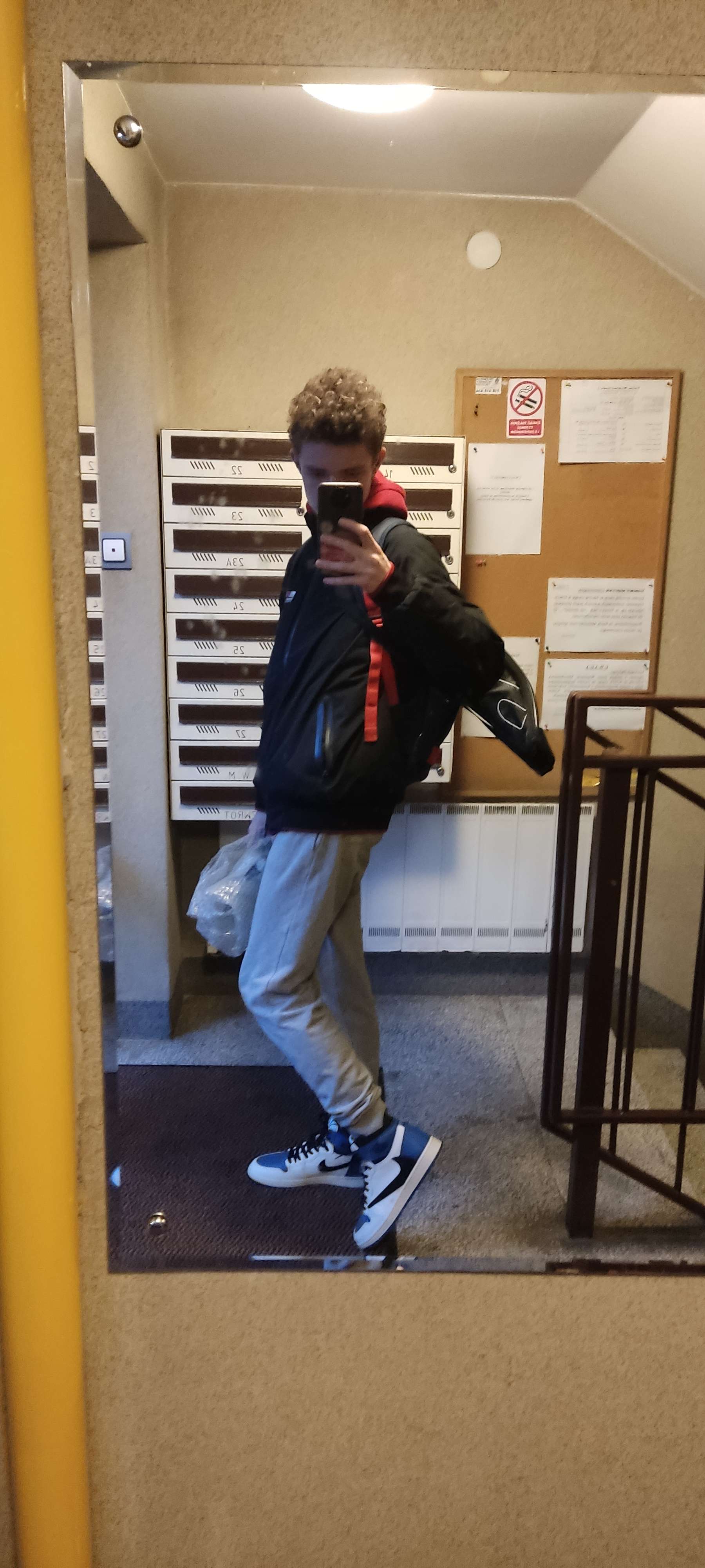 LJR Batch  Air Jordan 1 High OG SP Fragment x Travis Scott DH3227-105 review Maciej Koniarski 01