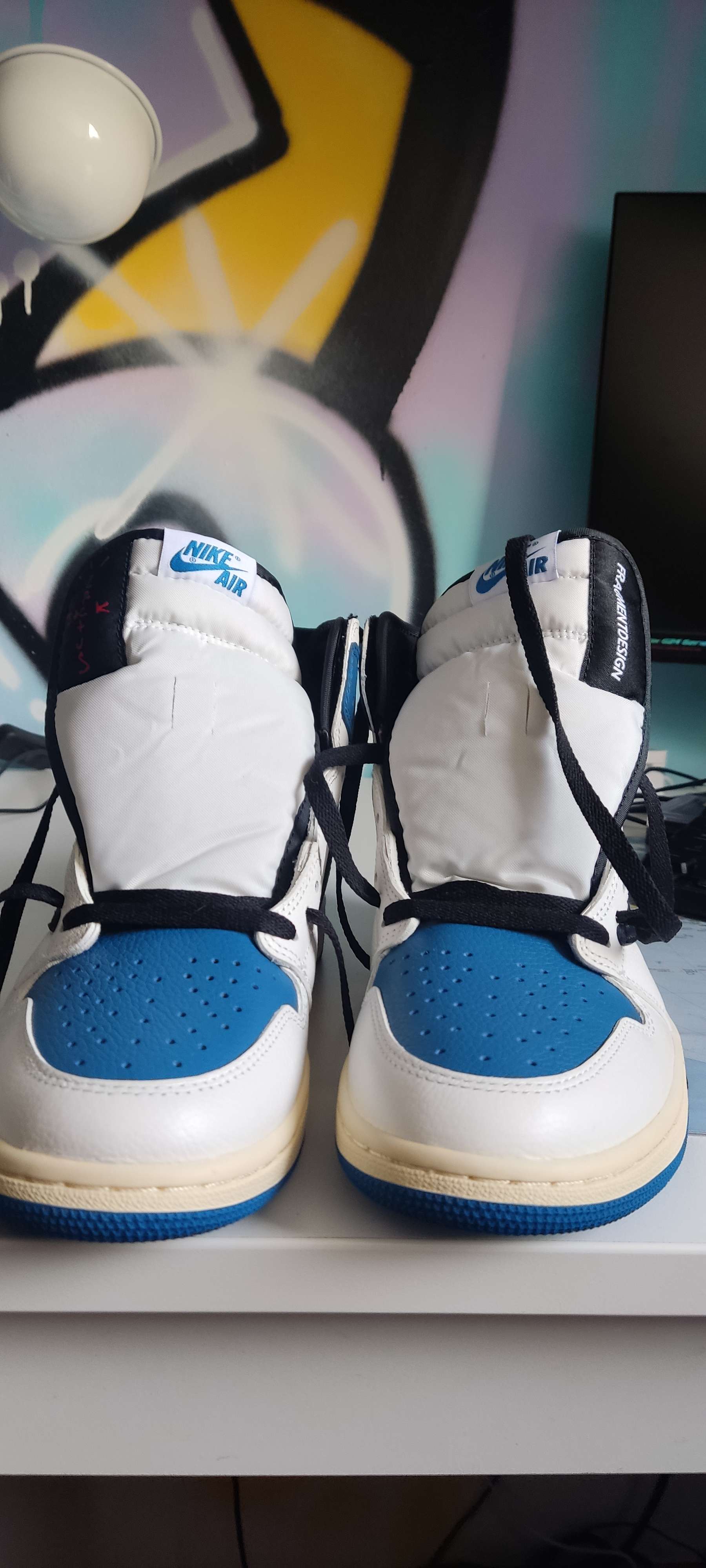 LJR Batch  Air Jordan 1 High OG SP Fragment x Travis Scott DH3227-105 review Maciej Koniarski 03