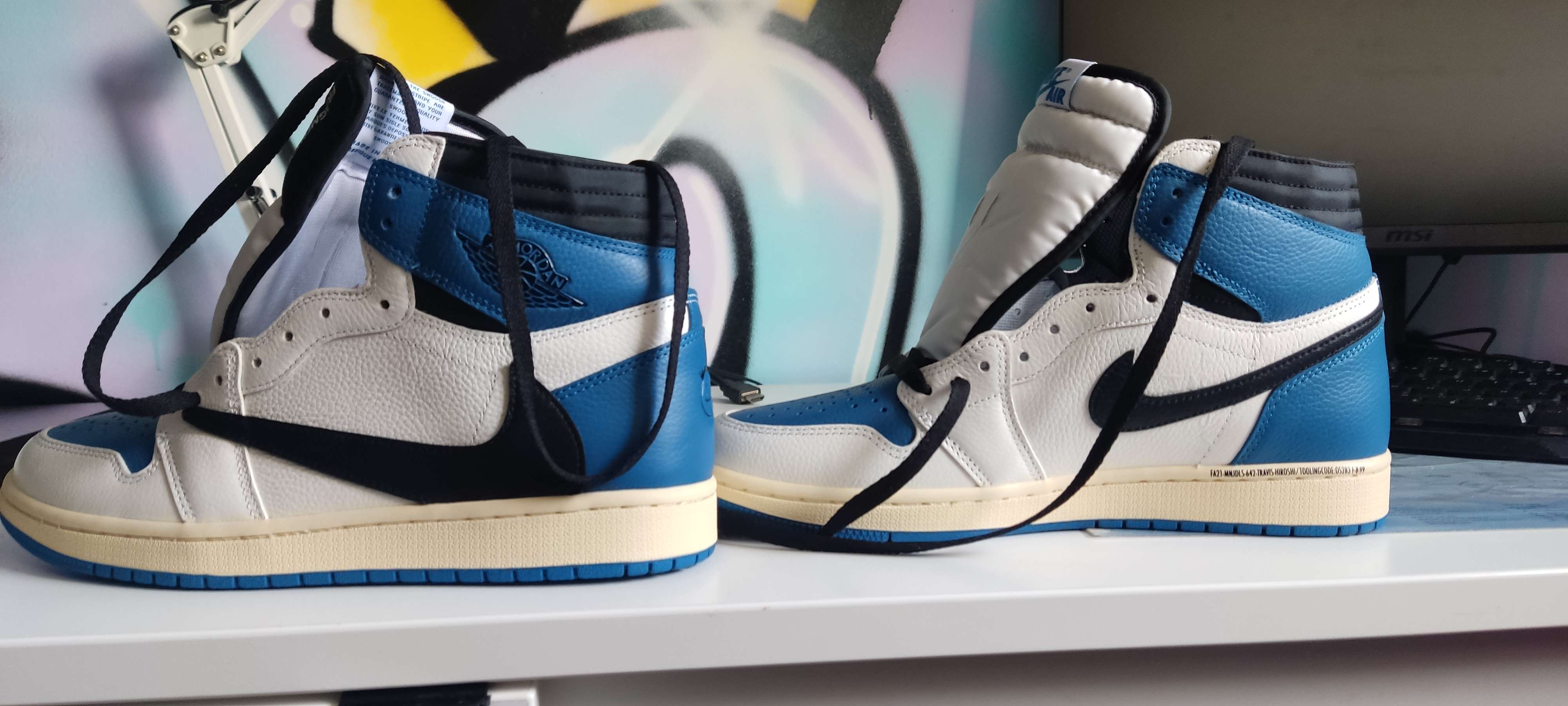 LJR Batch  Air Jordan 1 High OG SP Fragment x Travis Scott DH3227-105 review Maciej Koniarski 04