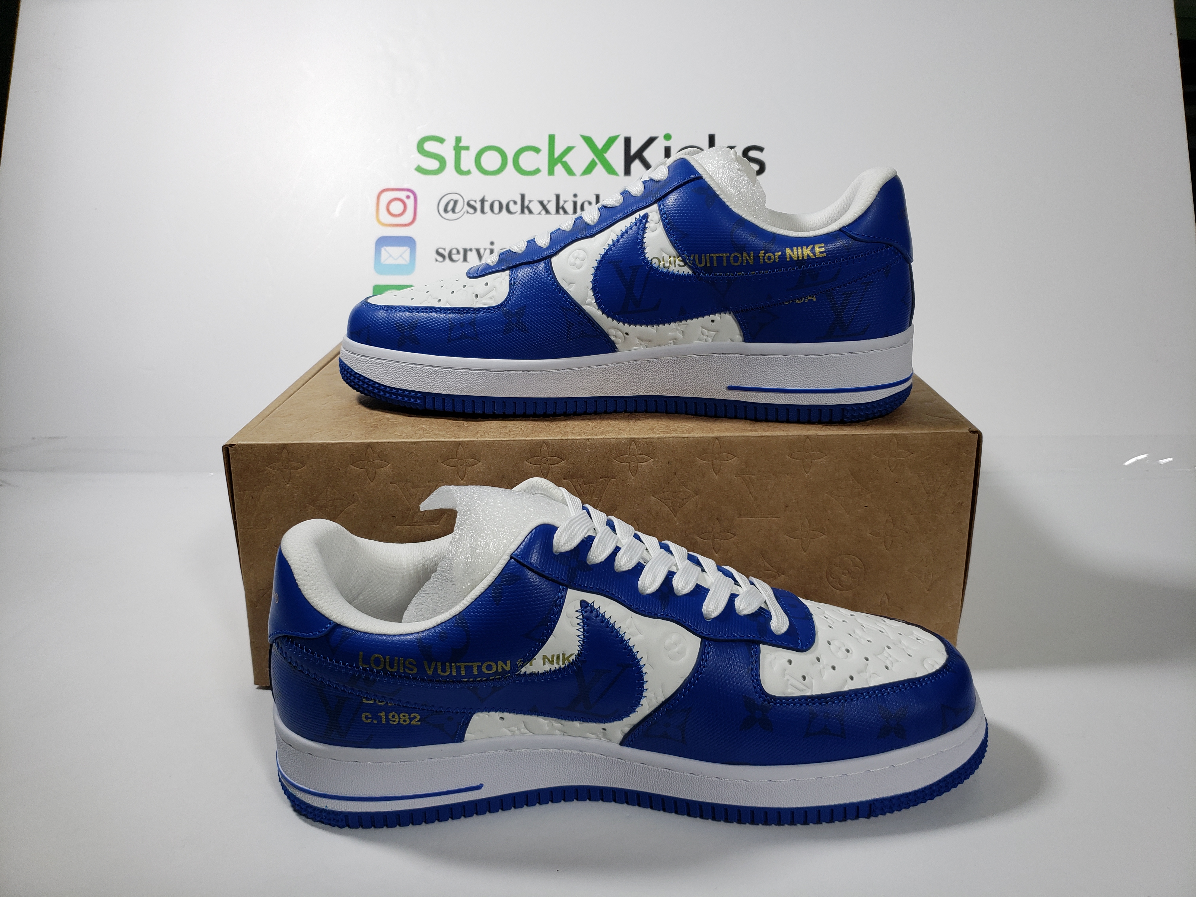 Louis Vuitton x Nike Air Force 1 White Blue 7108-5 review stockxkicks 01