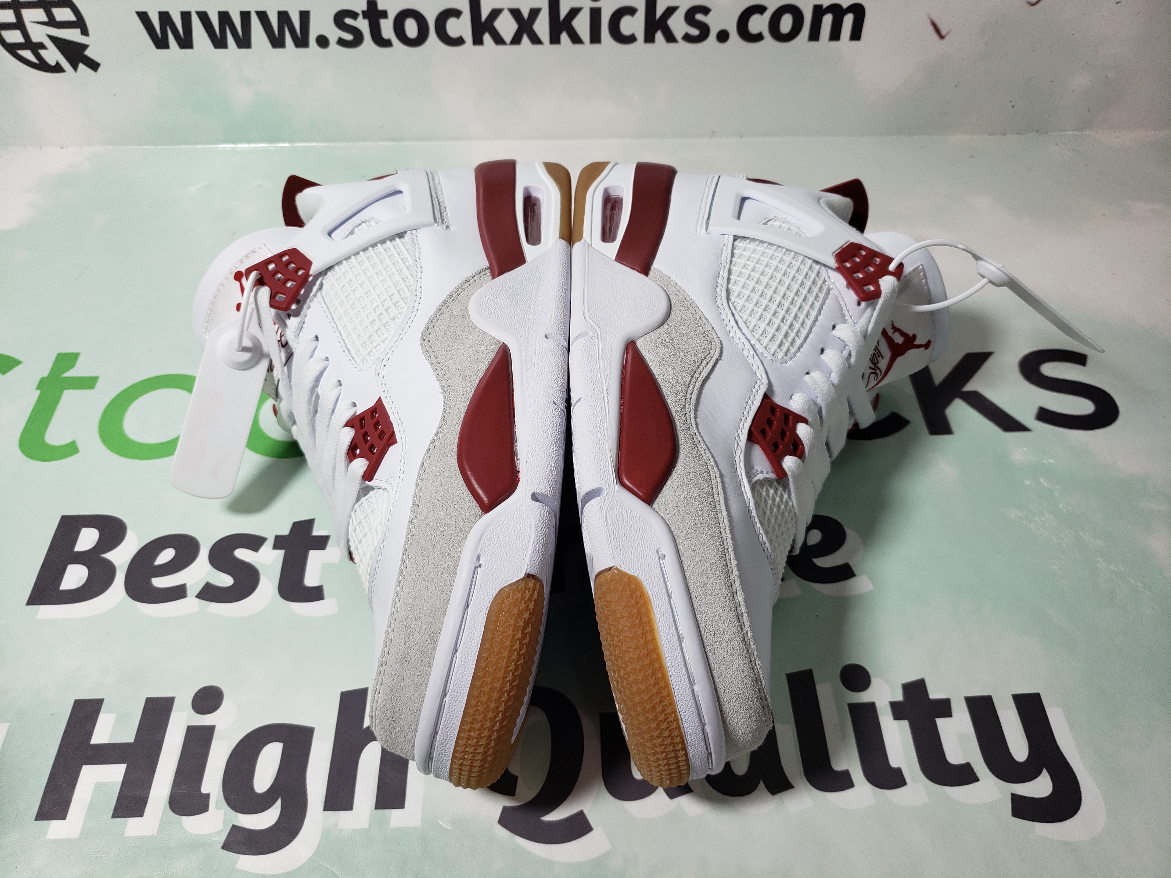Pk God Batch Nike SB x Air Jordan 4 White Red DR5415-160 review stockxkicks 03