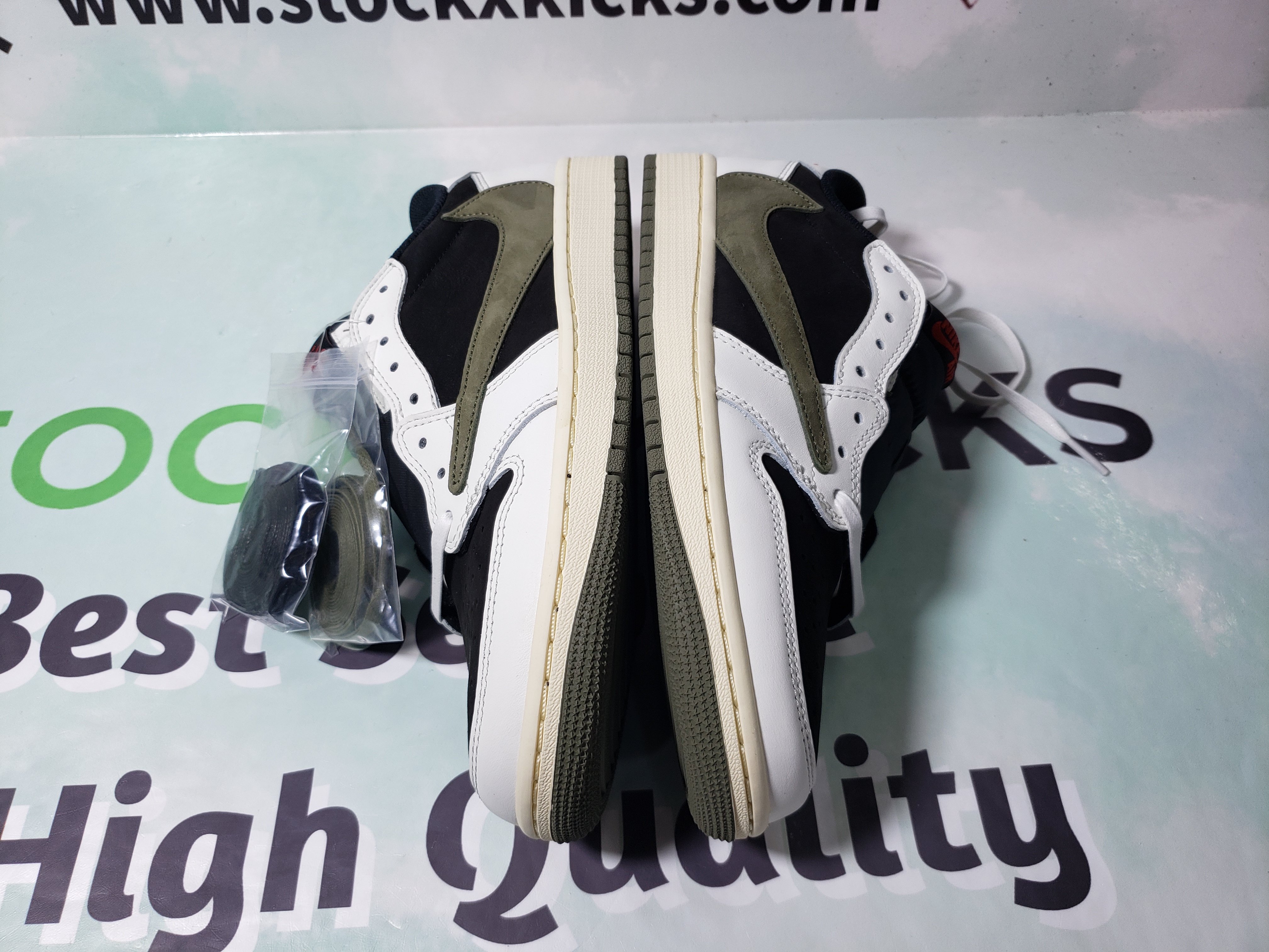 PK God Batch Air Jordan 1 Retro Low OG SP Travis Scott Olive (W) DZ4137-106 review stockxkicks 03