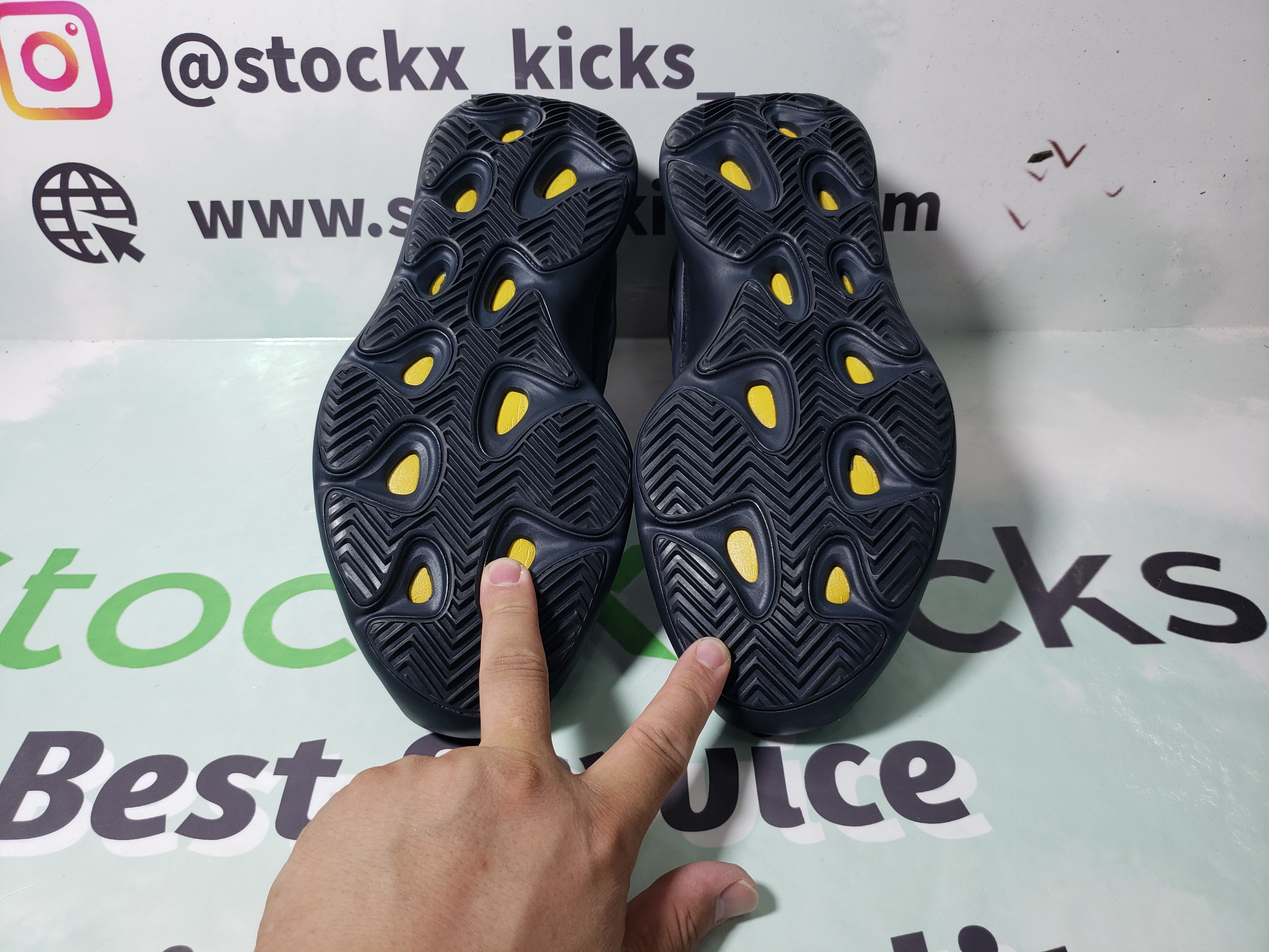 PK God Batch adidas Yeezy 700 V3 Alvah H67799 review stockxkicks 04