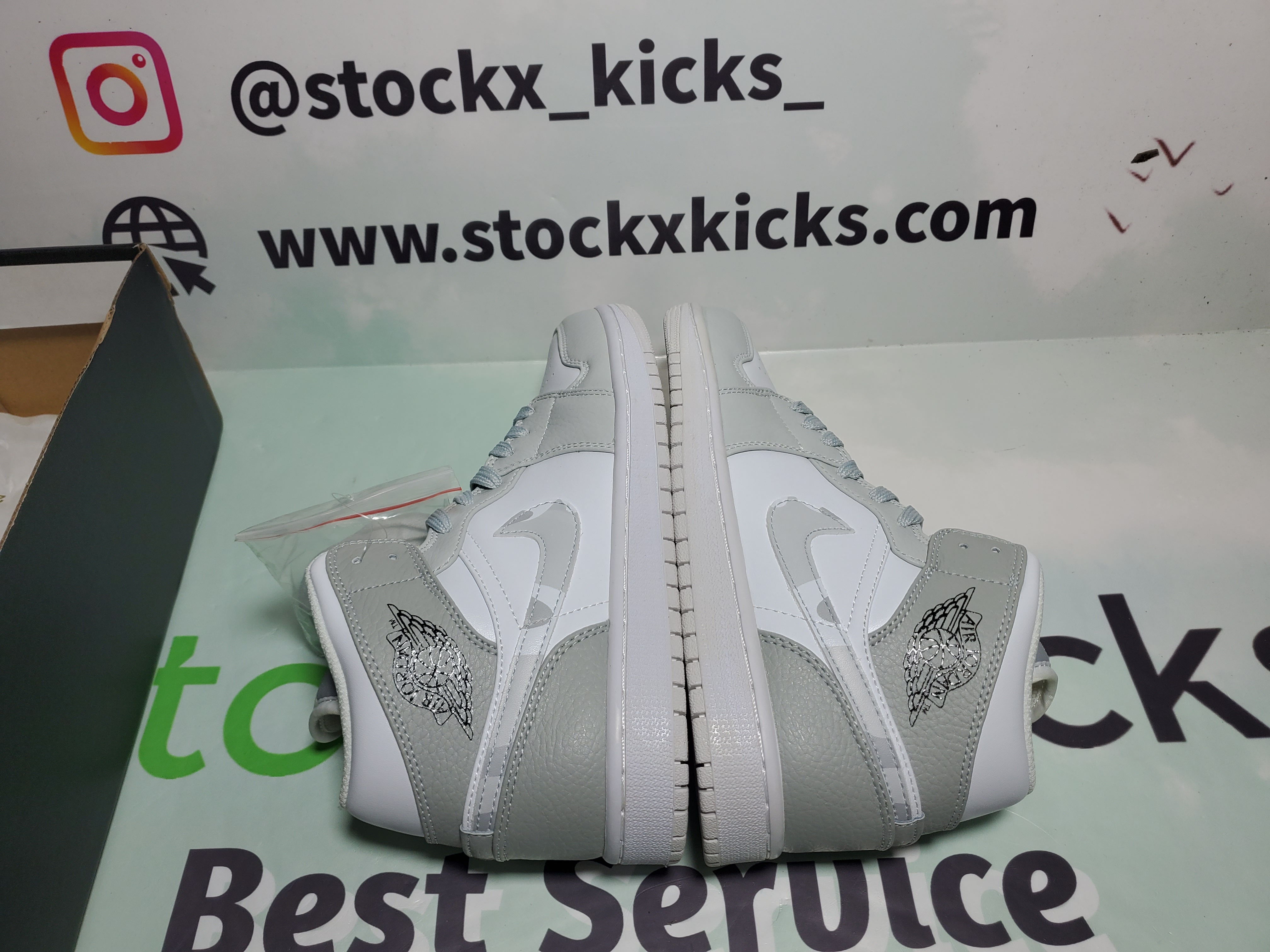 [Sale] Jordan 1 Mid Grey Camo DC9035-100 review stockxkicks 02