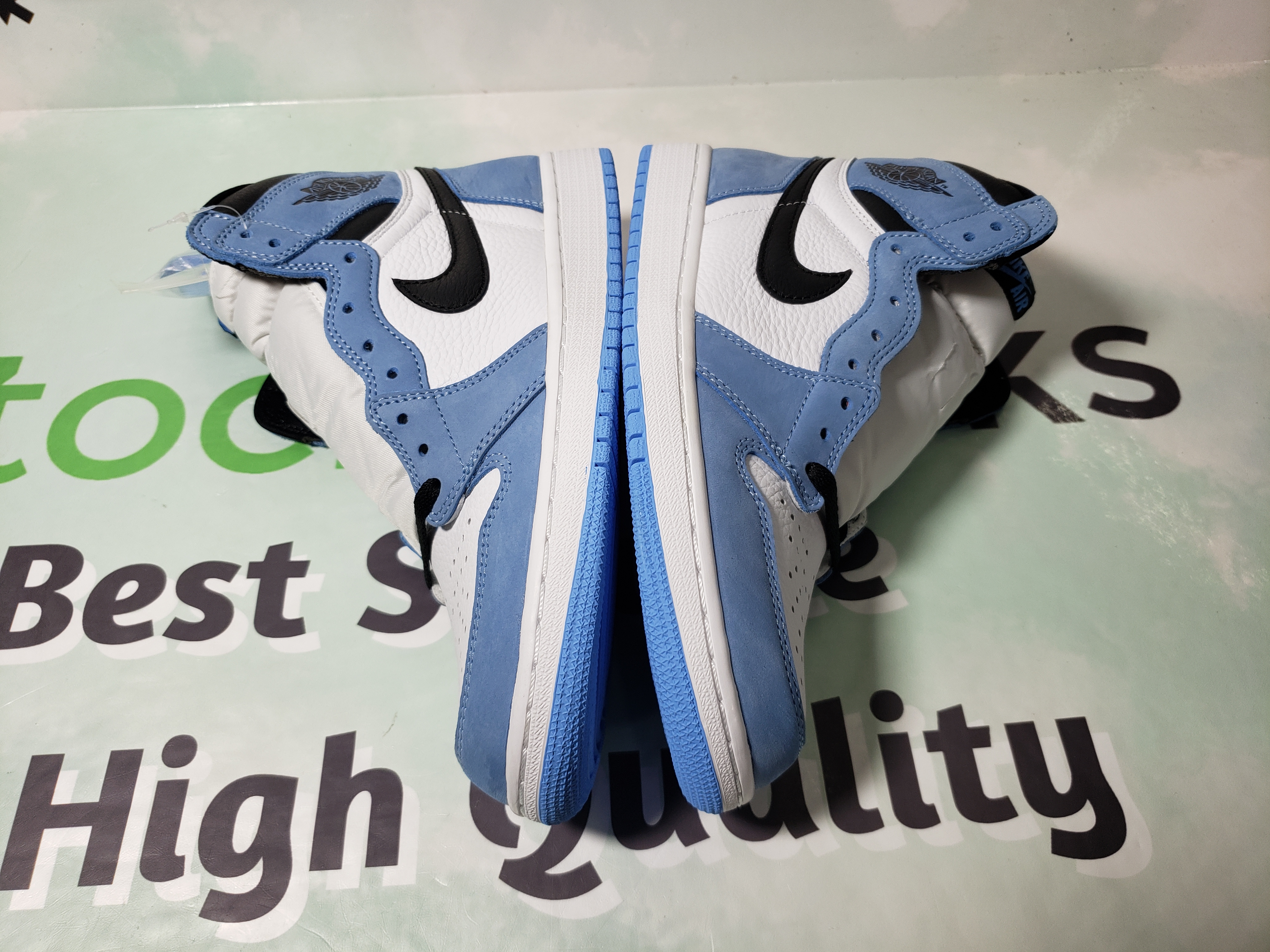 PK God Batch Air Jordan 1 Retro High White University Blue Black 555088-134 review stockxkicks 03