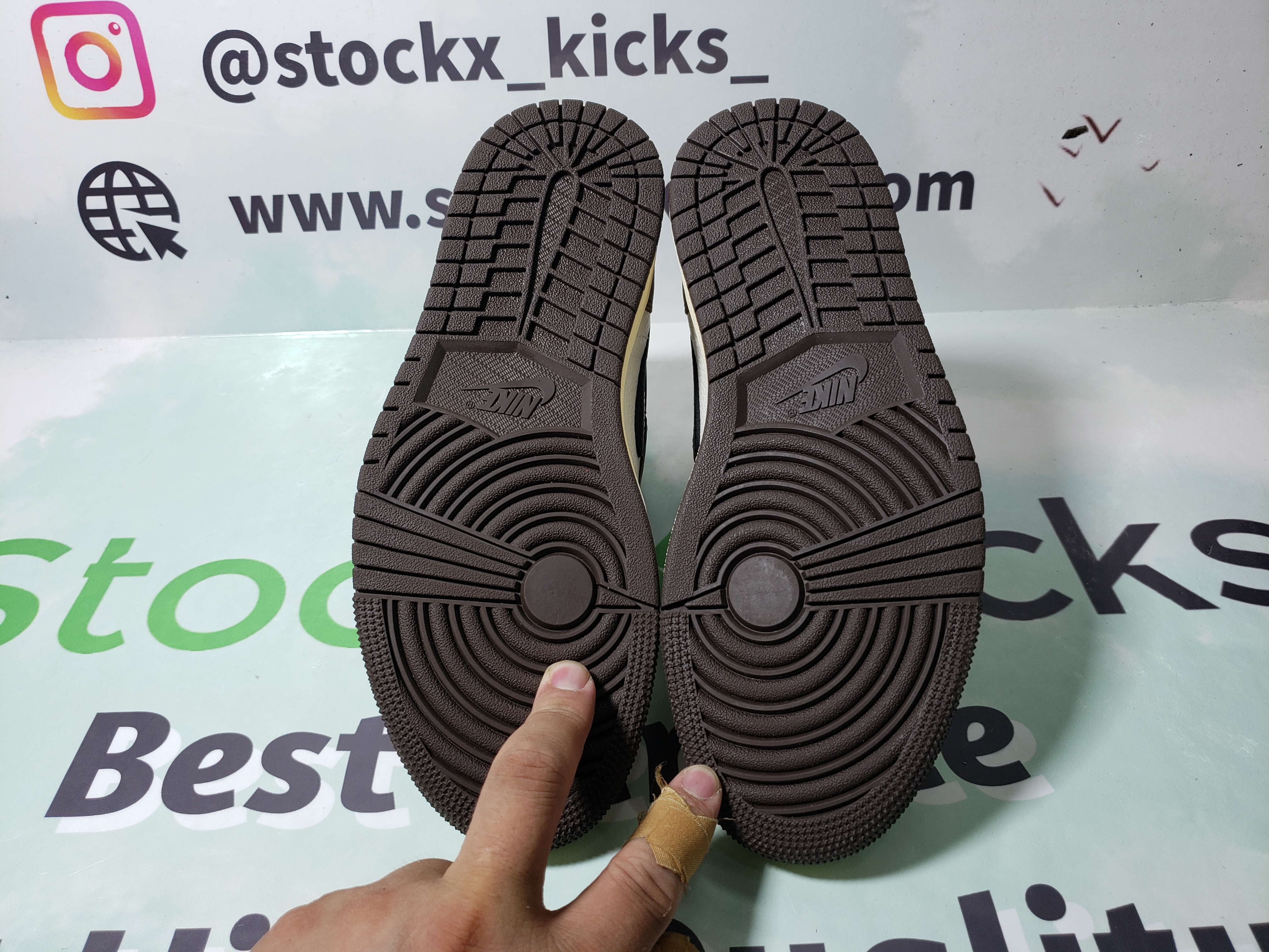 PK God Batch Travis Scott x Air Jordan 1 High OG TS SP CD4487-100 review stockxkicks 04