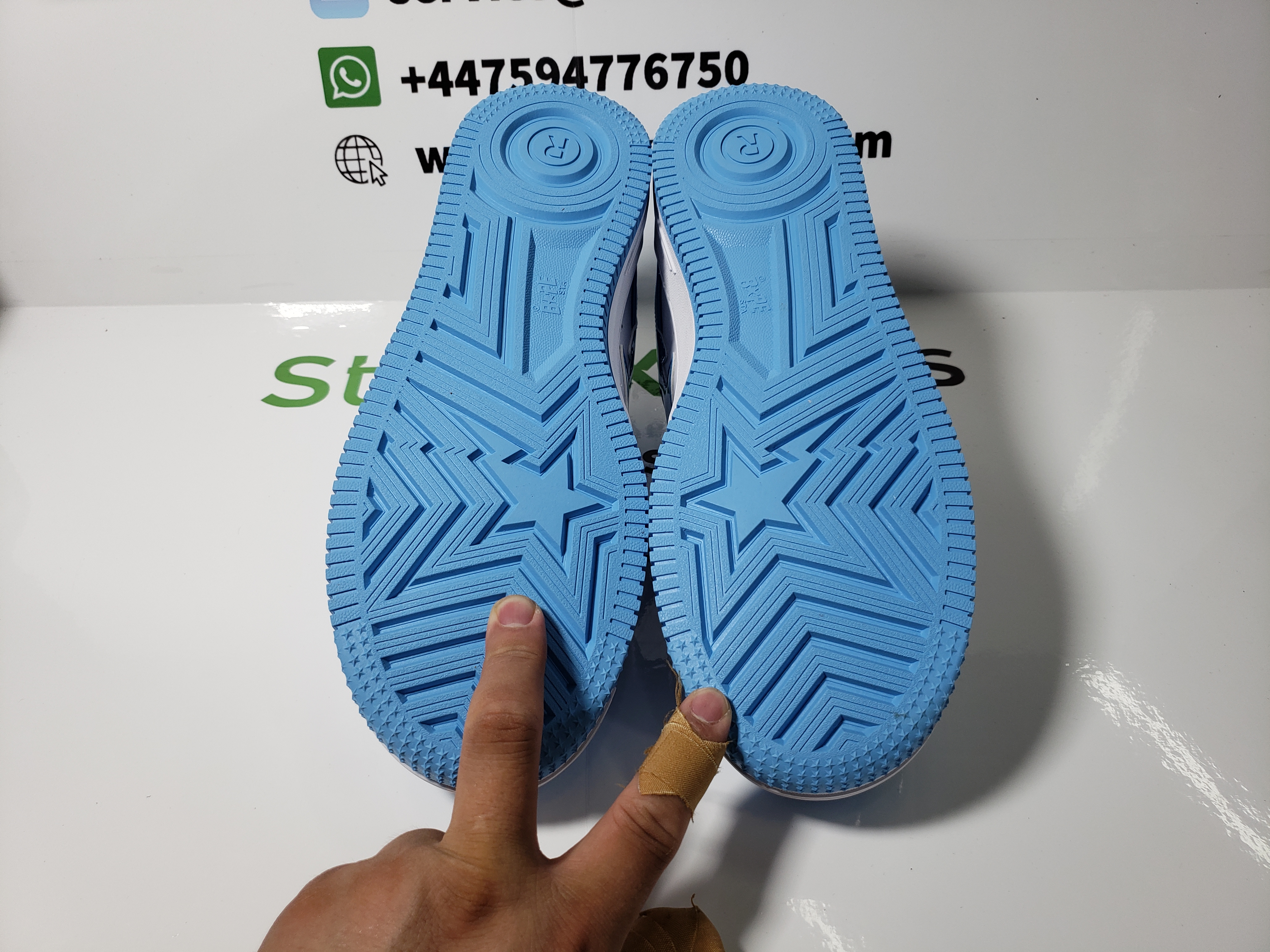 A Bathing Ape Bape Sta Low White Blue 1M70-191-001 review stockxkicks 04