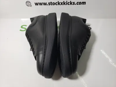 Alexander McQueen Sneaker Black review stockxkicks 03