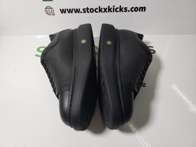 Alexander McQueen Sneaker Black review stockxkicks 02