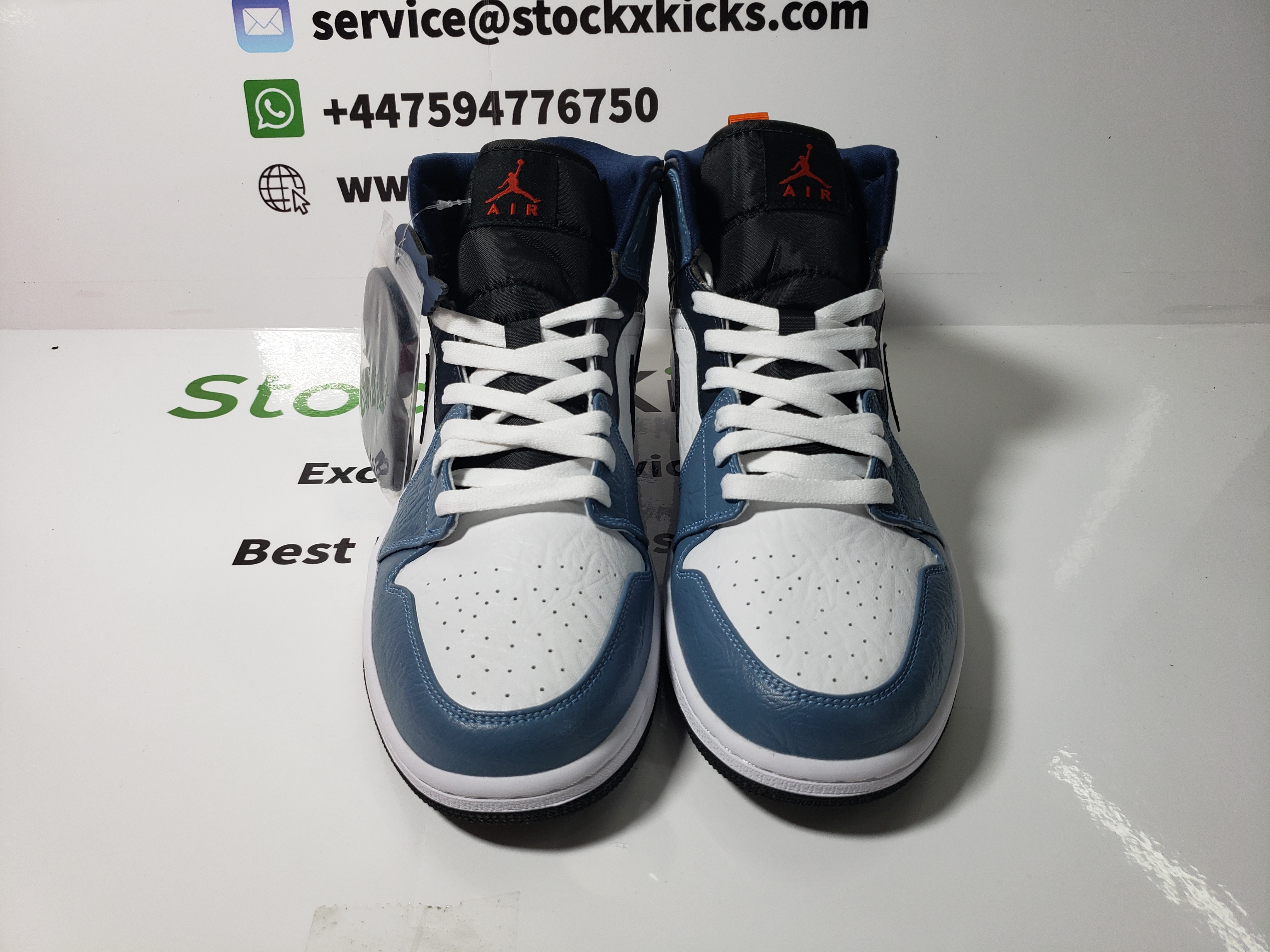 LJR Batch Air Jordan 1 Mid Fearless Facetasm CU2802-100 review stockxkicks 01