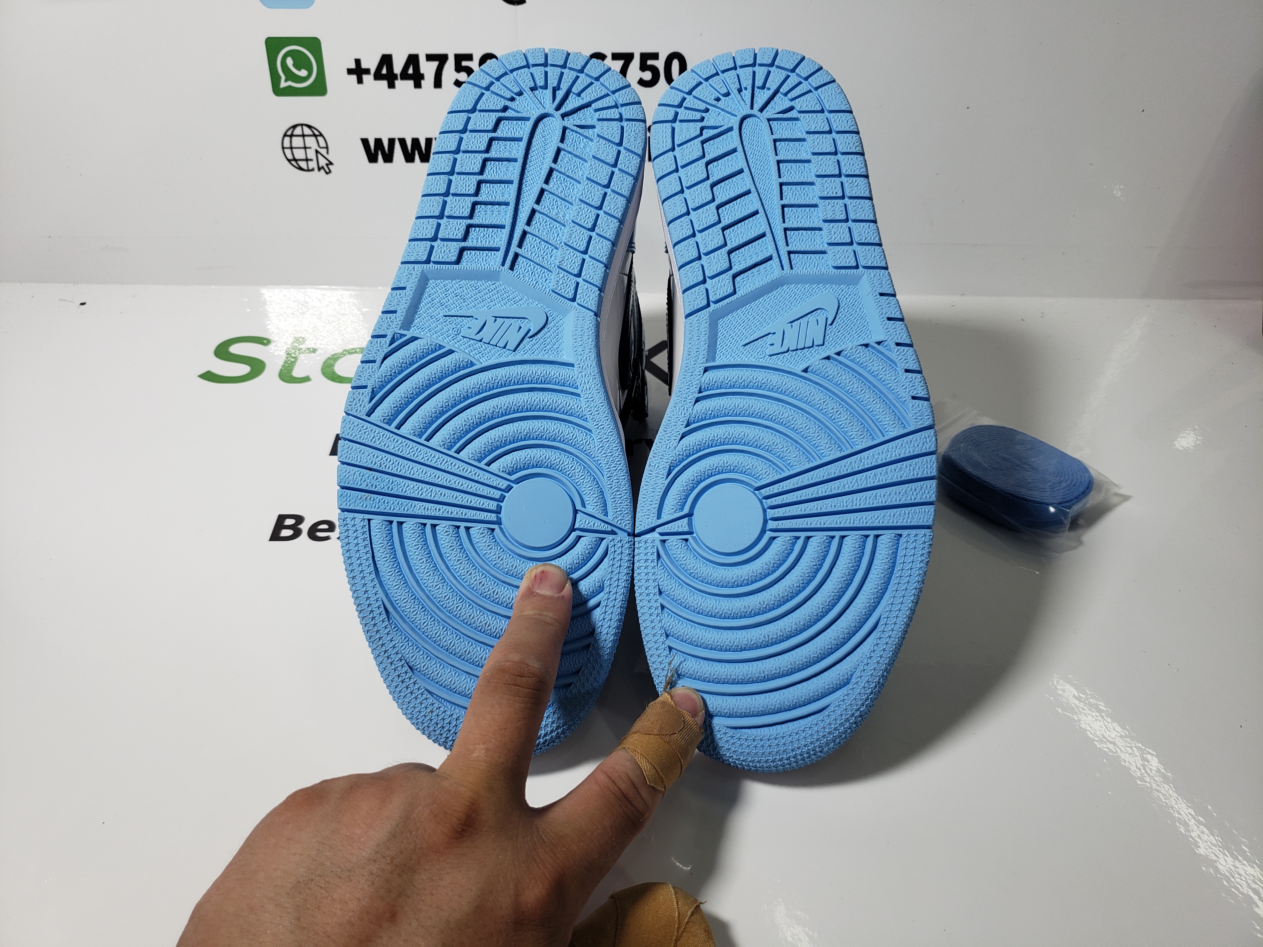 Special offer Batch Air Jordan 1 Retro High OG UNC Patent CD0461-401 review stockxkicks 04