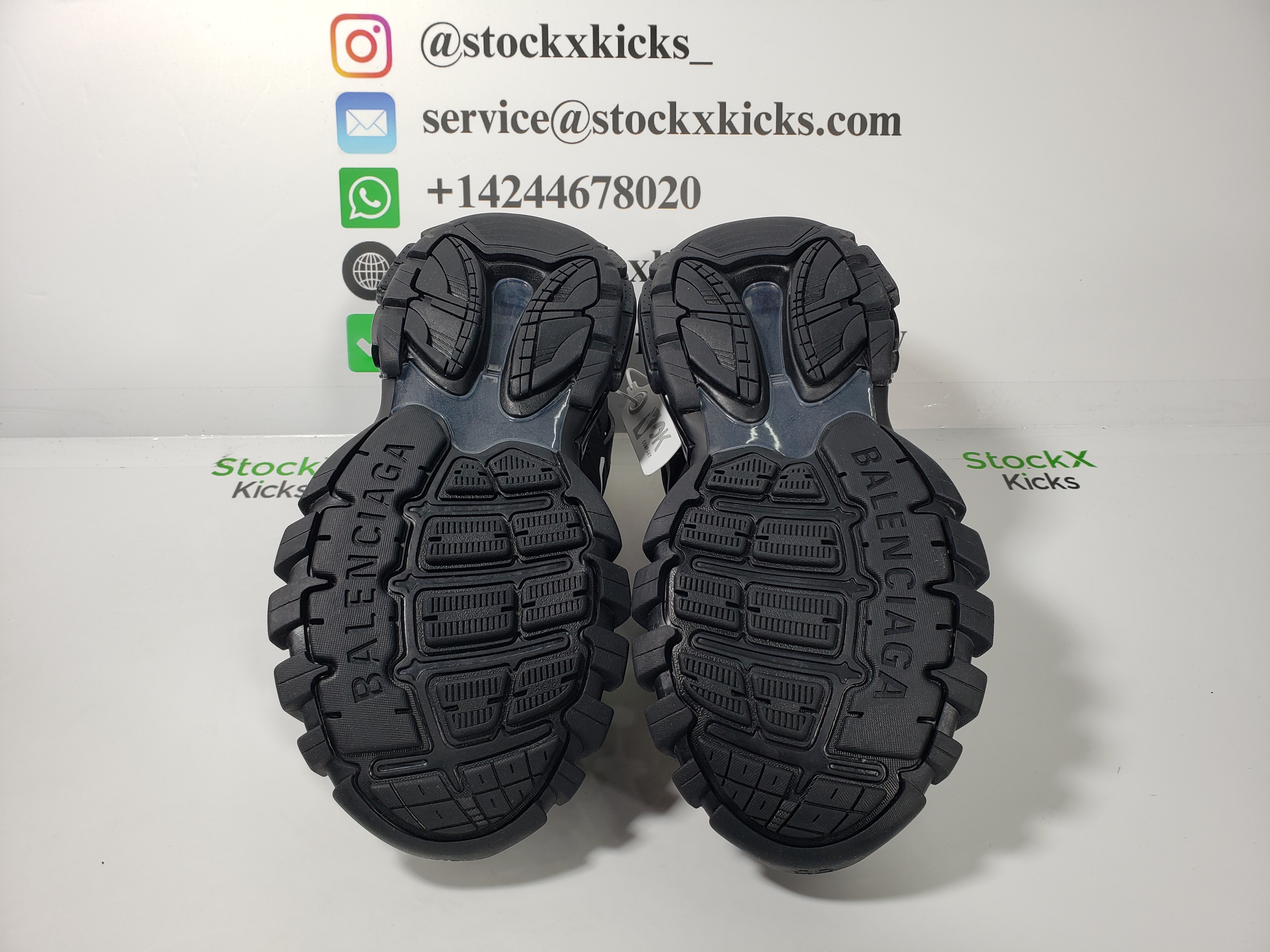 Balenciaga Track Tess Black And White (LED) 542023 W1GB1 2045 review stockxkicks 05