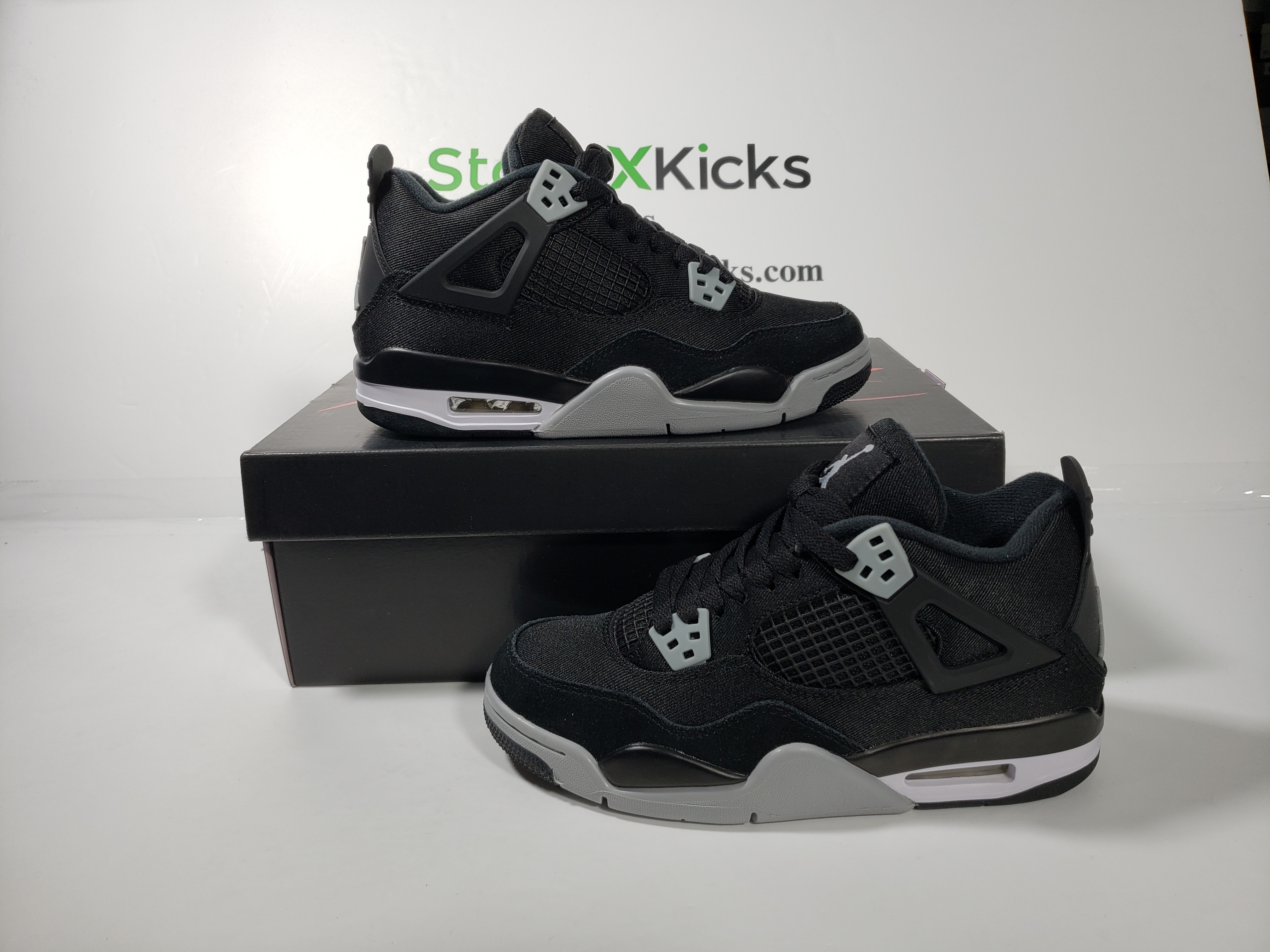Special offer Batch Air Jordan 4 Retro Black Canvas DH7138-006 review stockxkicks 03