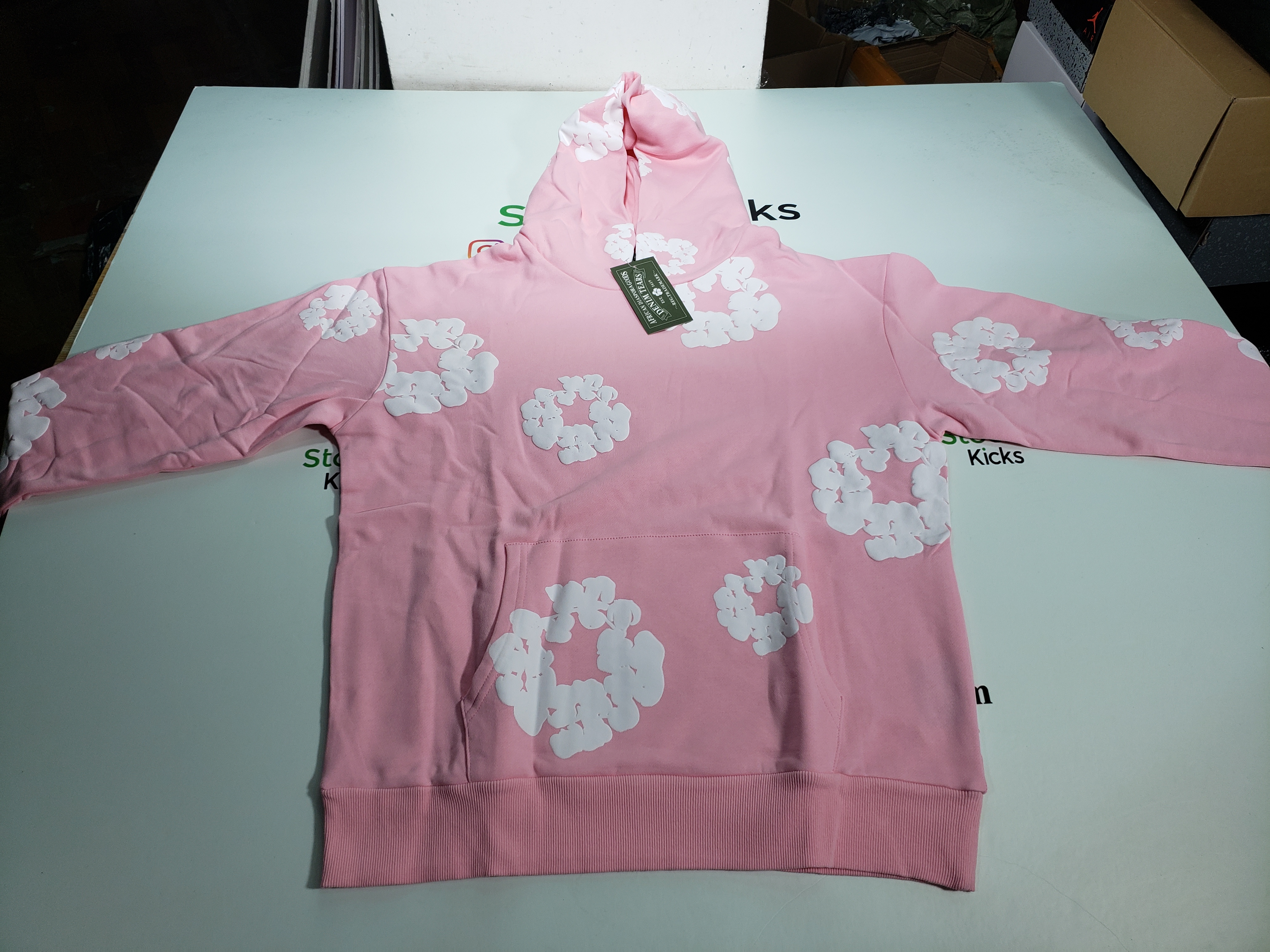 Denim Tears The Cotton Wreath Sweatshirt Pink Hoodie review stockxkicks 01
