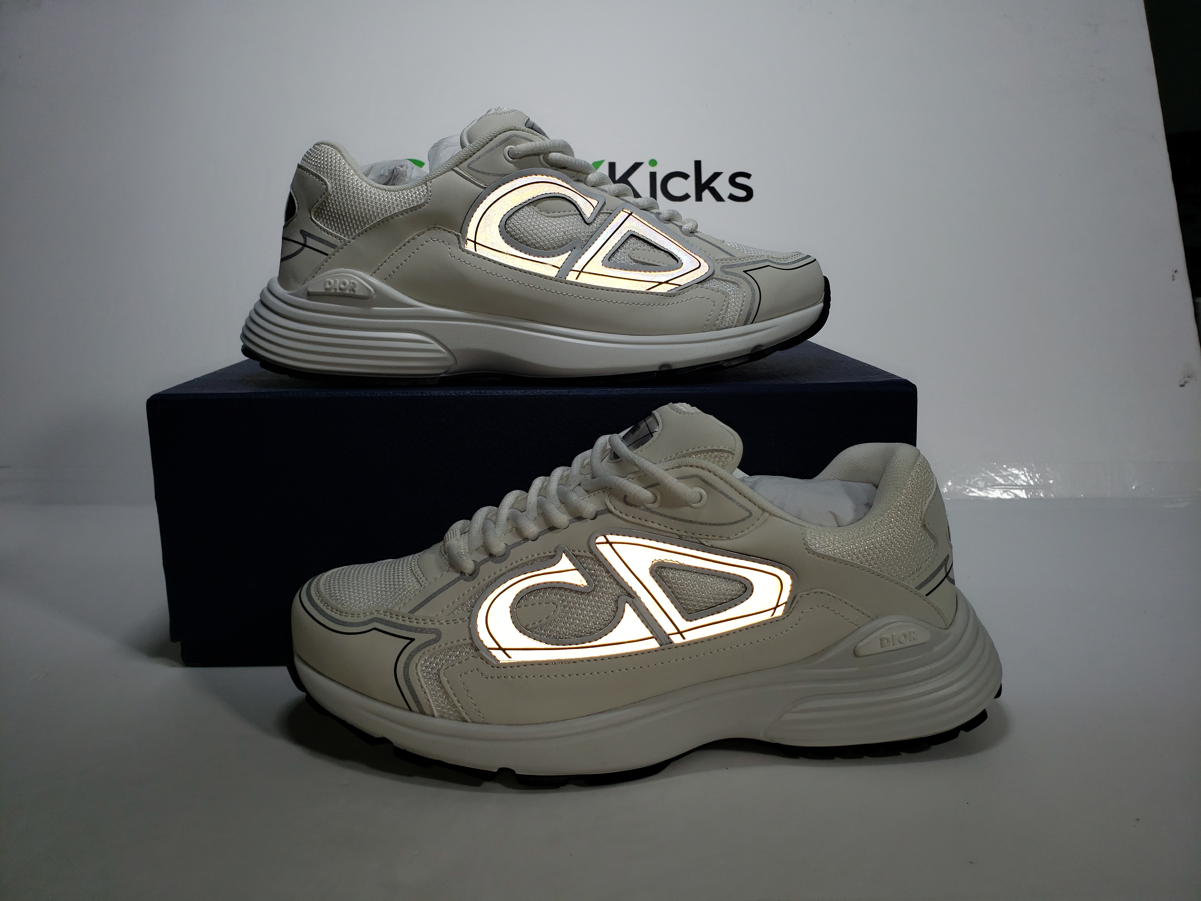 Dior B30 White 3SN279ZND-H000 review Bakdo