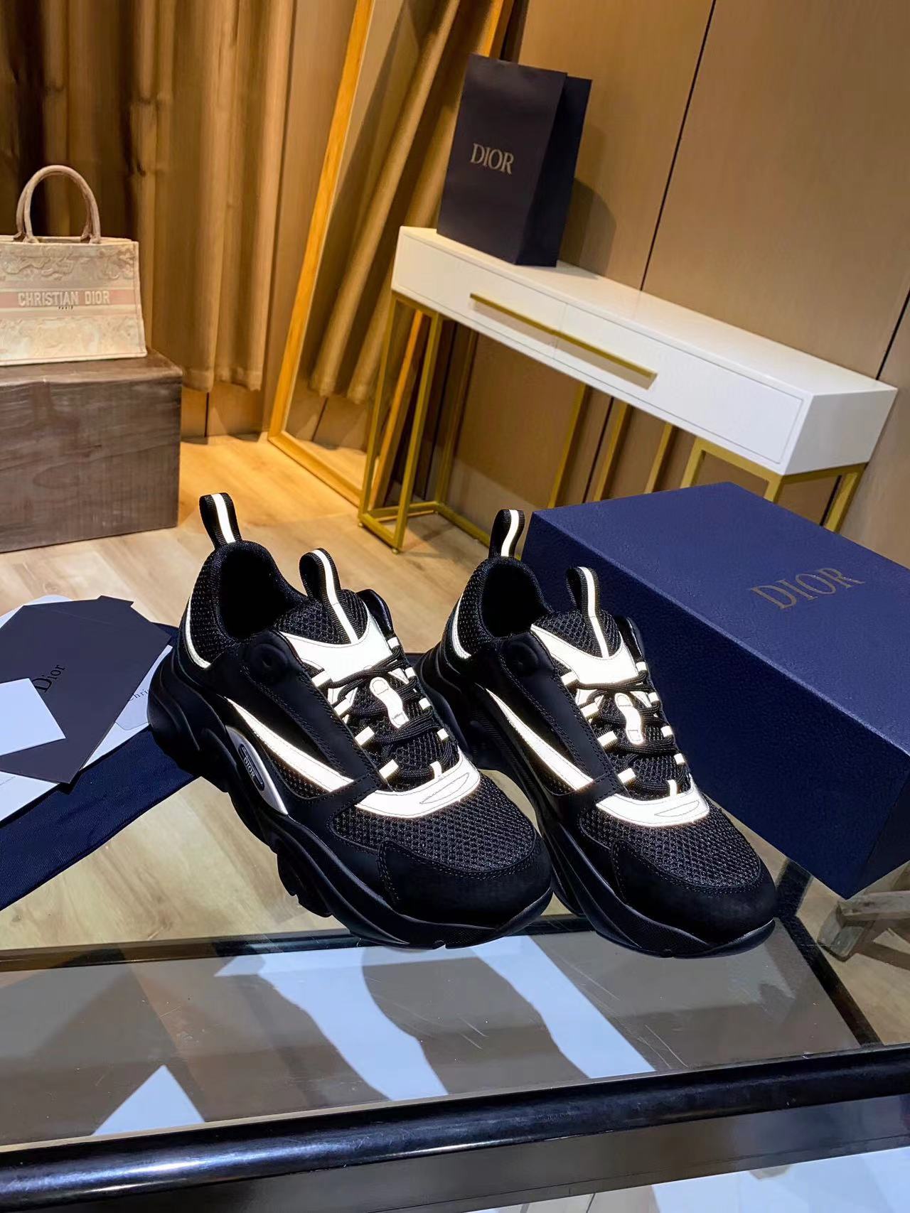 Dior B22 Black Silver 3SN231ZNG_H969 review Jake Kim 00