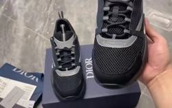 Dior B22 Black Silver 3SN231ZNG_H969 review Emily Martin 01
