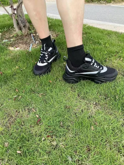 Dior B22 Black Silver 3SN231ZNG_H969 review Rana Napier 02
