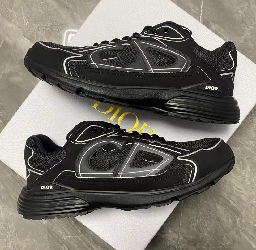 Dior B30 Triple Black 3SN279ZND-H90 review Lena Bolcic 00