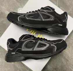 Dior B30 Triple Black 3SN279ZND-H90 review Lena Bolcic 01