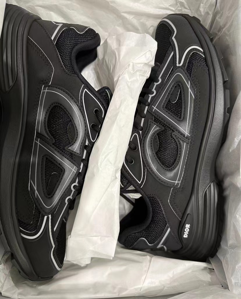 Dior B30 Triple Black 3SN279ZND-H90 review Savannah Bezares 00