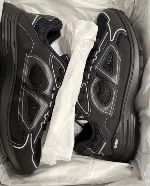 Dior B30 Triple Black 3SN279ZND-H90 review 