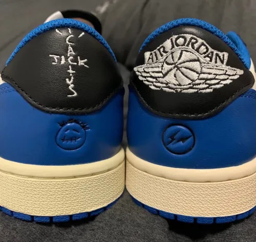 【$59 High Cost Effective】Air Jordan 1 Retro Low OG SP Fragment x Travis Scott DM7866-140 review 