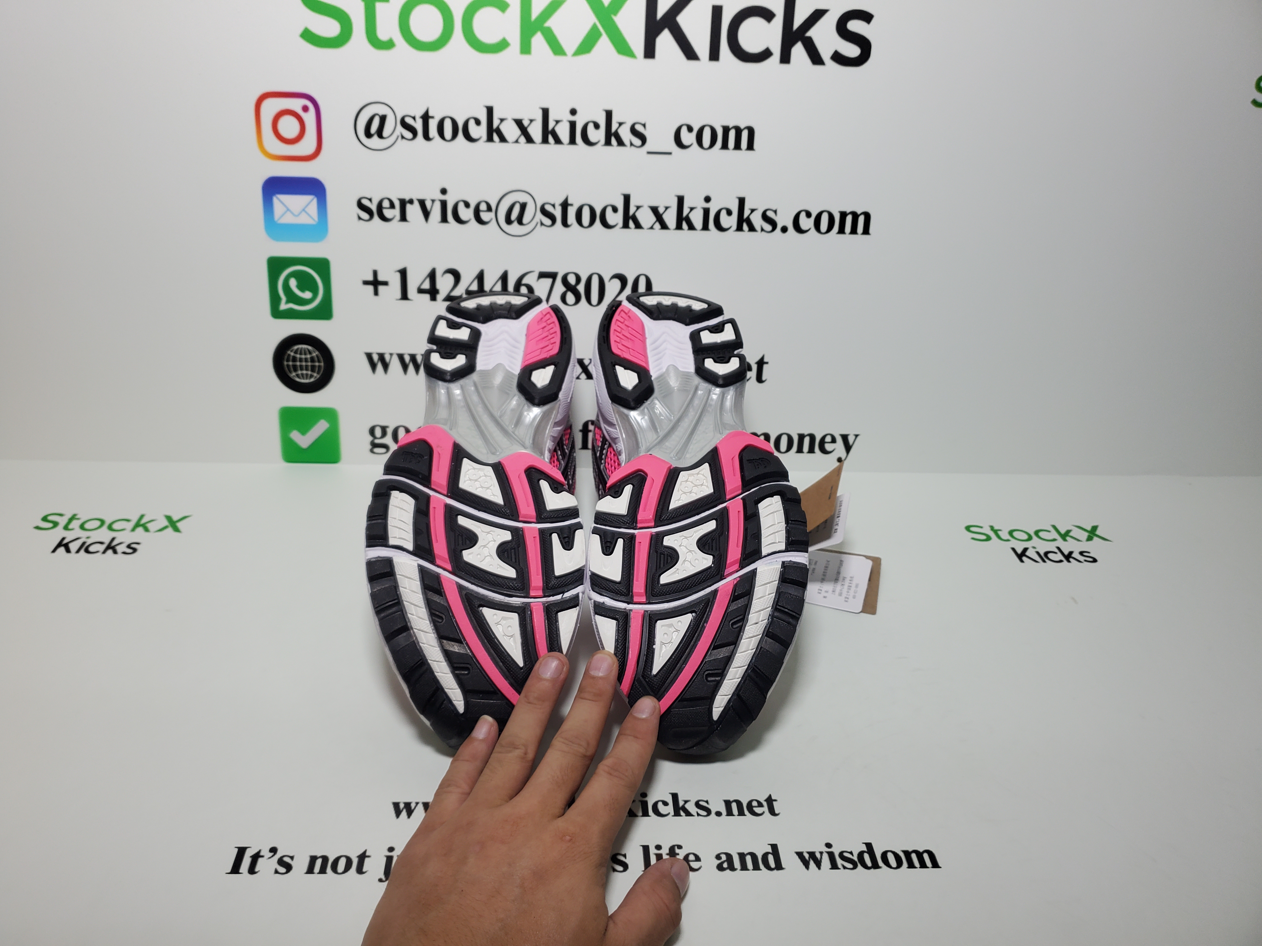 ASICS Gel-Kayano 14 Pink Glo 1201A019-700 review stockxkicks 04