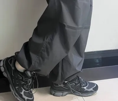 ASICS Gel-NYC Graphite Grey Black 1201A789 review Mirna Calderon