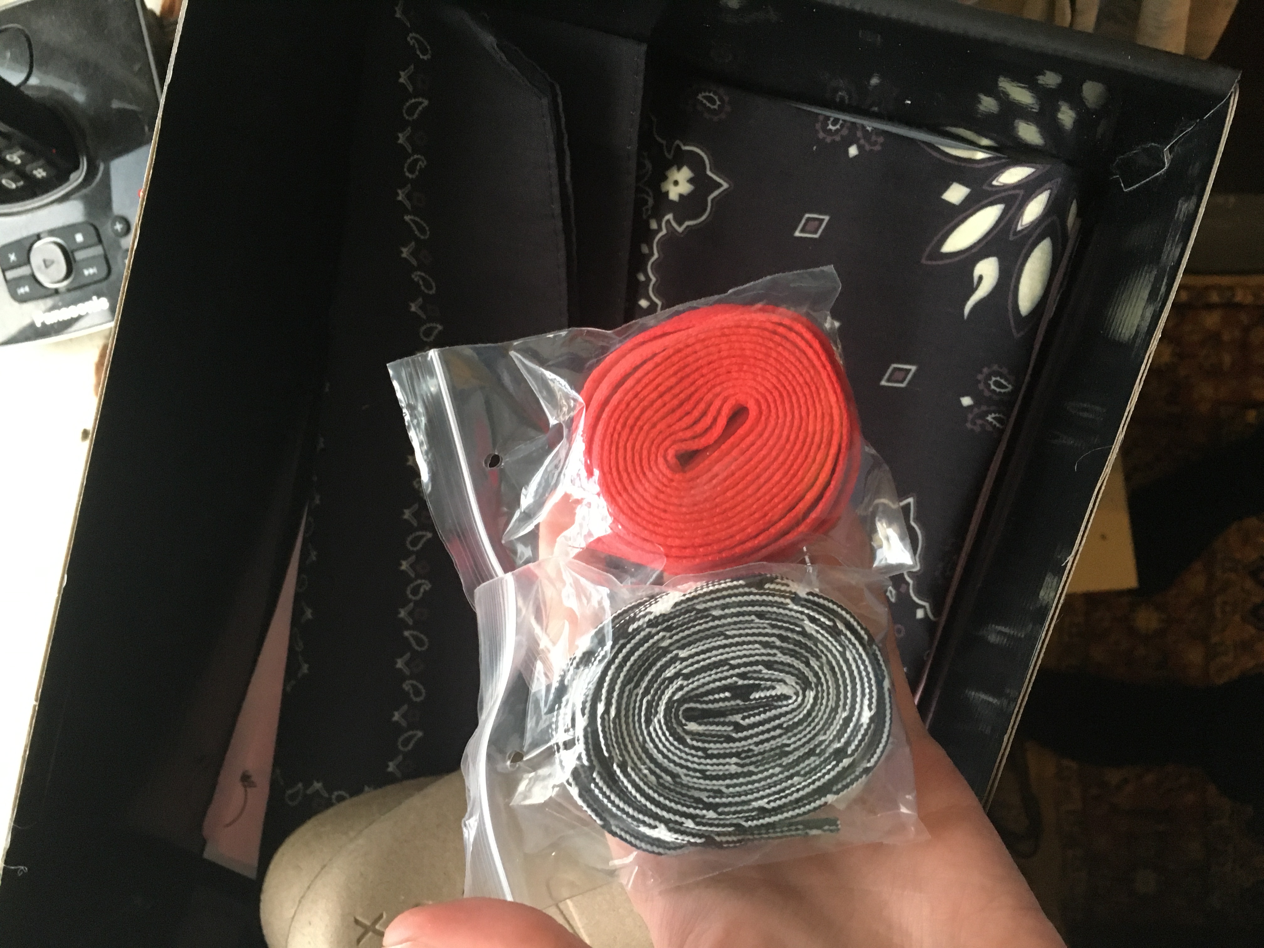 【$59 High Cost Effective】Air Jordan 1 Retro Low OG SP Travis Scott Black Phantom DM7866-001 review Charlie Johnson 05