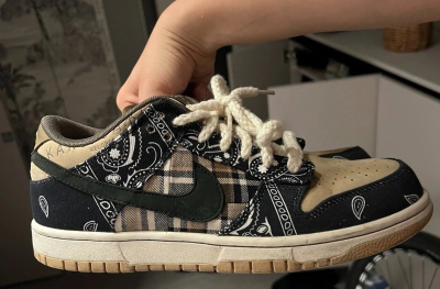 PK God Batch Nike SB Dunk Low Travis Scott CT5053-001 review Małgorzata Raburska
