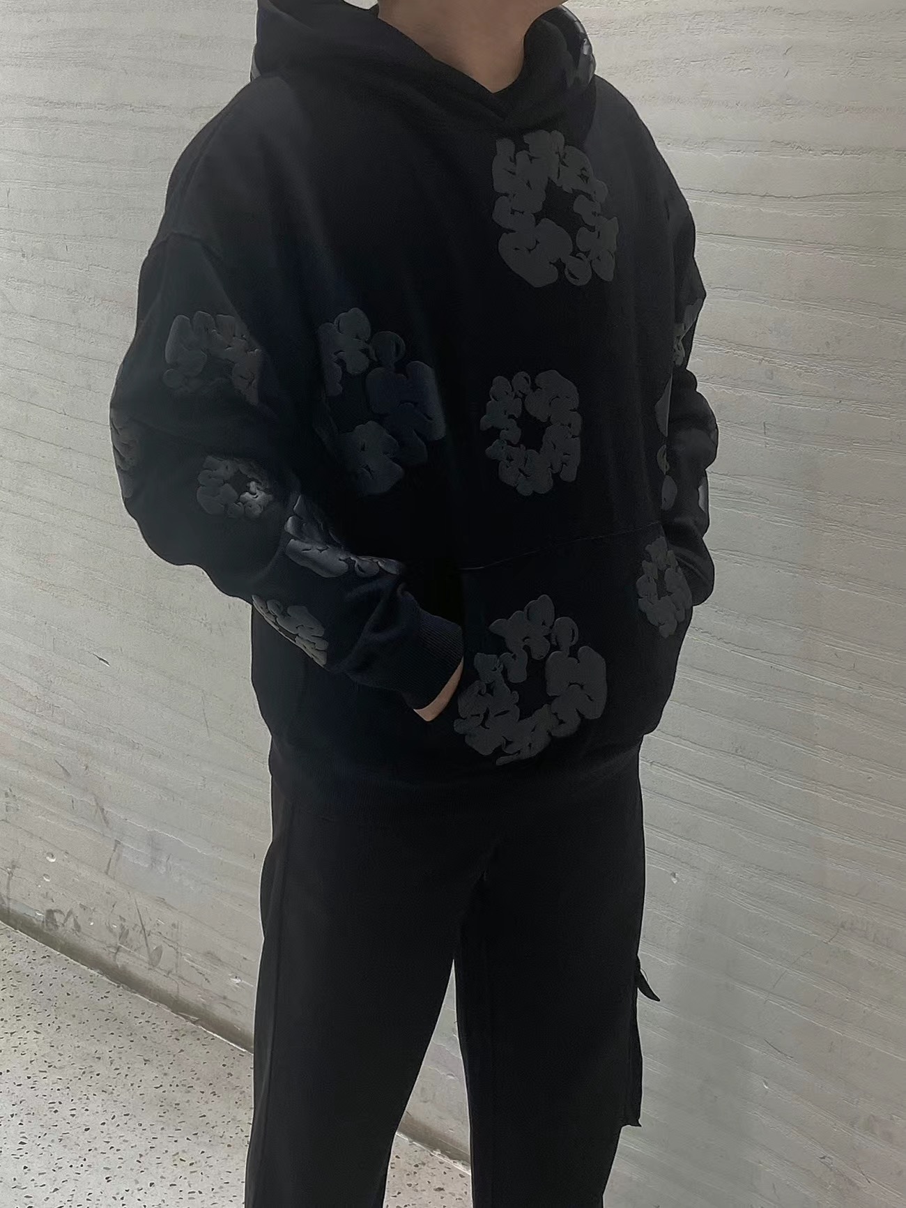 Denim Tears Cotton Wreath Hoodie Black Monochrome review Junior Rico