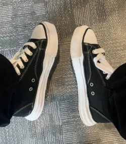Maison MIHARA YASUHIRO White Black NO.722 review Roberto Lankenau