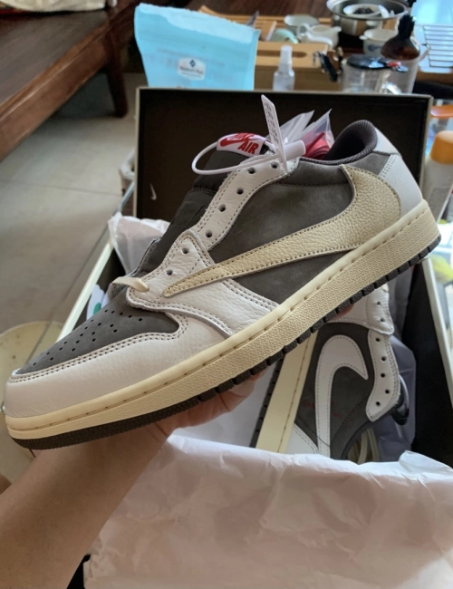 【Top PK God Batch】H12 Batch Air Jordan 1 Retro Low OG SP Travis Scott Reverse Mocha DM7866-162  review 
