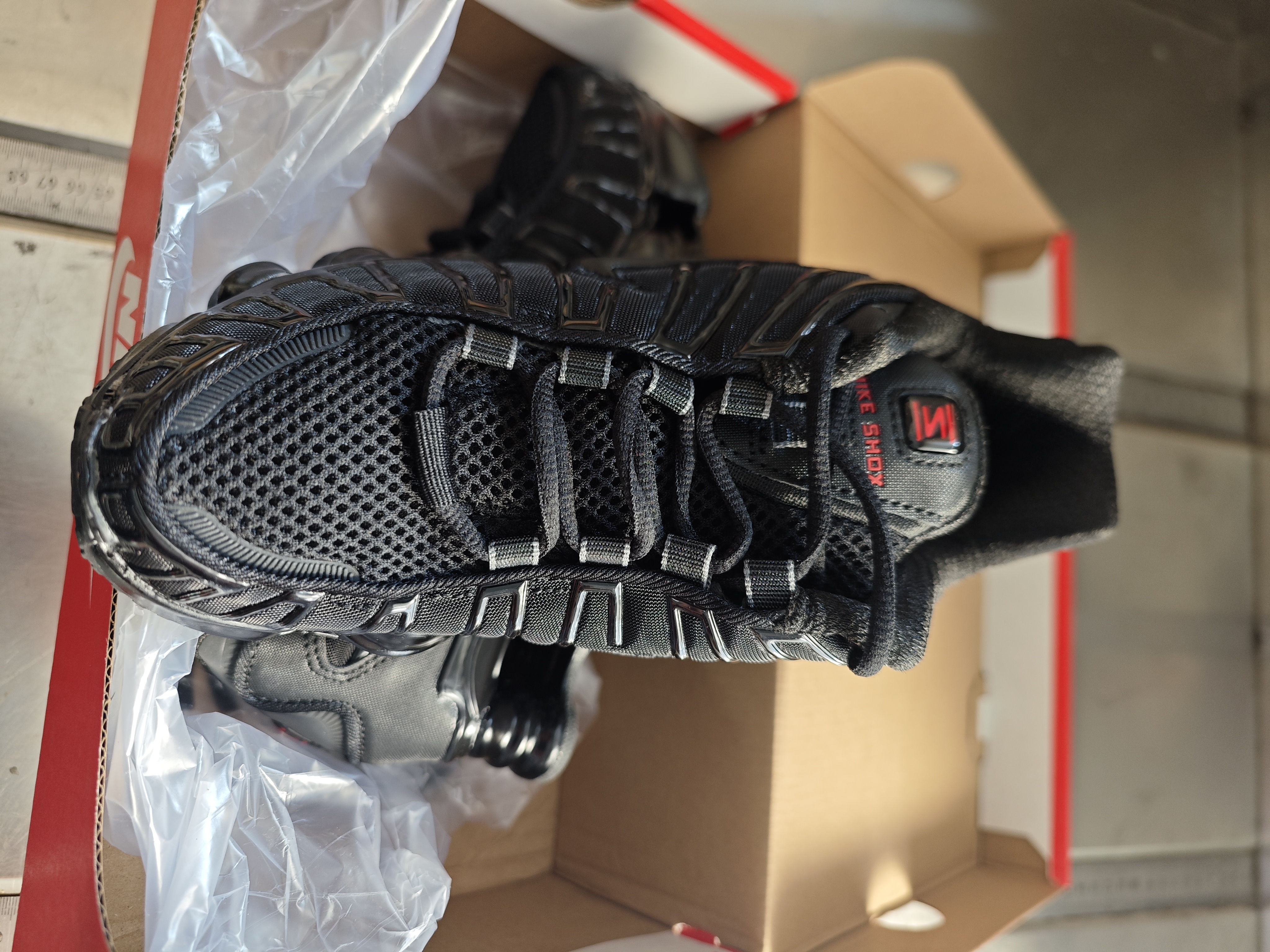 Nike Shox TL Black AR3566-002  review Michael Thompson 03