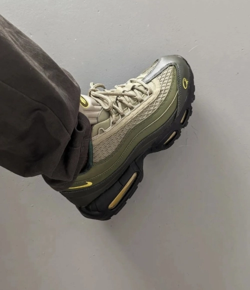 Nike Air Max 95 SP Corteiz Gutta Green FB2709-300 review 