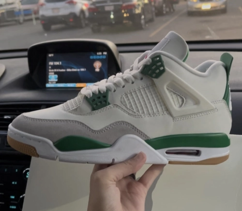 PK God Batch Jordan 4 Retro SB Pine Green DR5415-103 review 