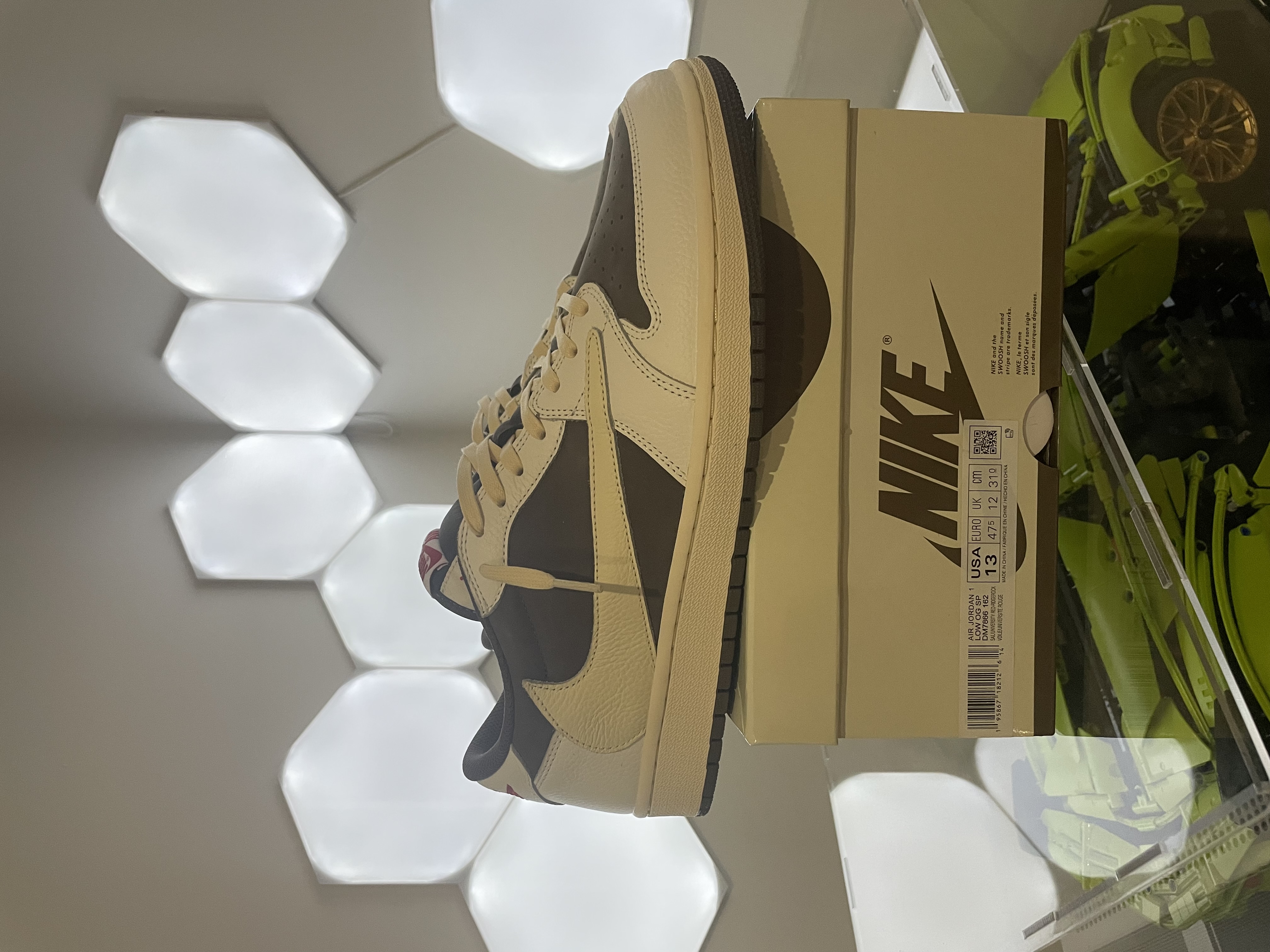 H12 Batch Air Jordan 1 Retro Low OG SP Travis Scott Reverse Mocha DM7866-162  review Quality is amazing 01