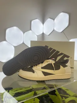 H12 Batch Air Jordan 1 Retro Low OG SP Travis Scott Reverse Mocha DM7866-162  review Quality is amazing 04