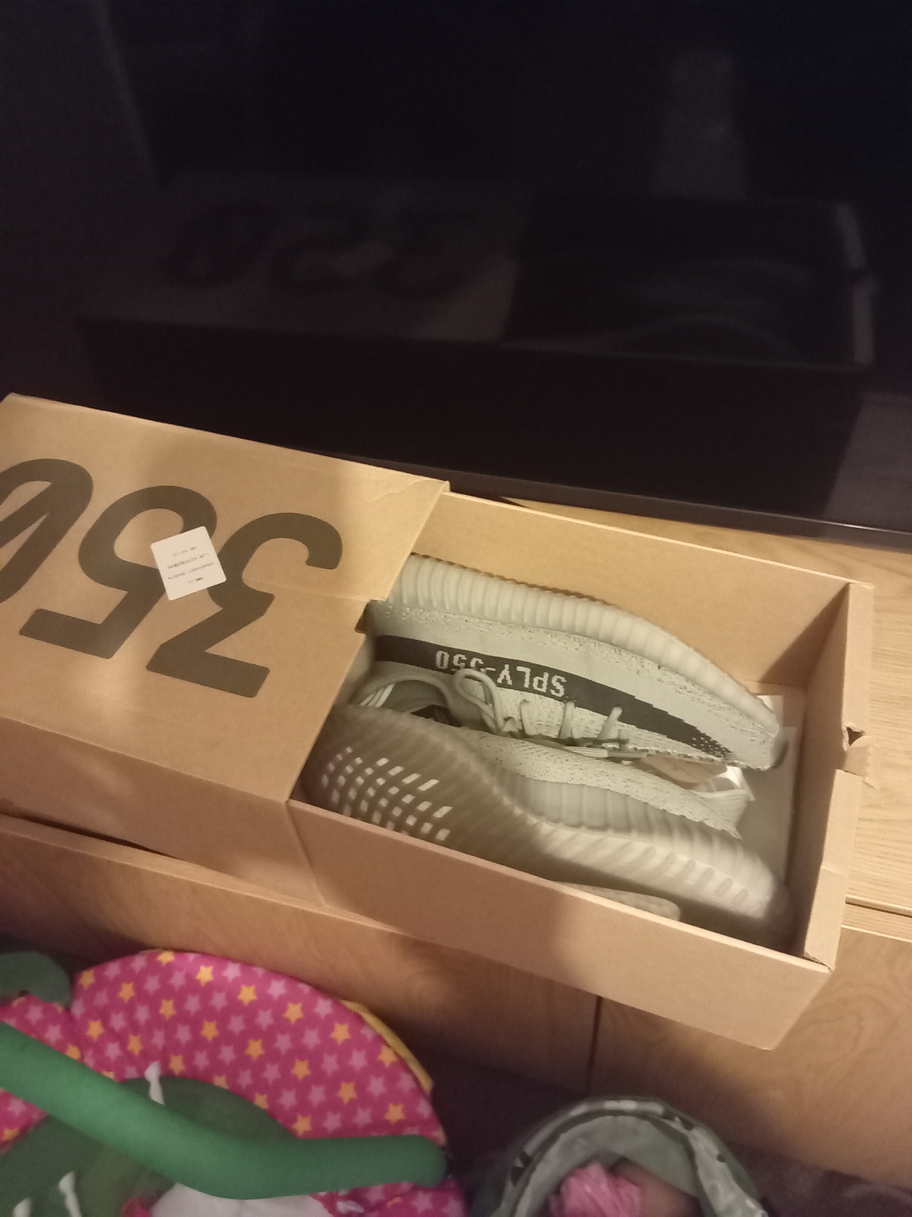 【High Quality $59 Free Shipping】adidas Yeezy Boost 350 V2 Granite HQ2059 review Neil Edwards