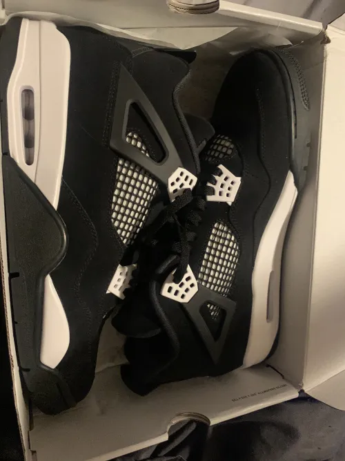 PK God Batch Nike Air Jordan 4 Retro White Thunder FQ8138-001 review 