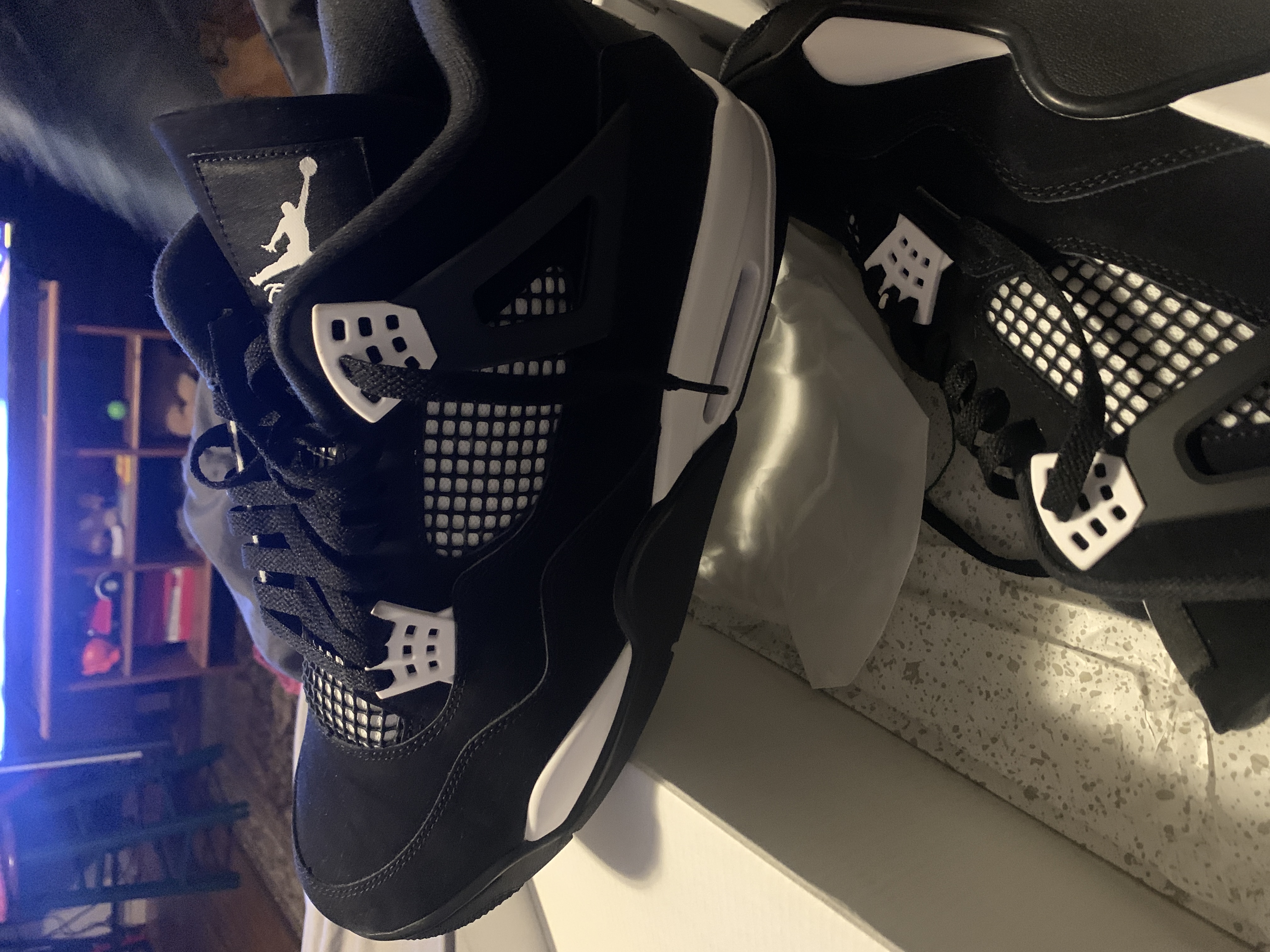 【Top PK Version】PK God Batch Nike Air Jordan 4 Retro White Thunder FQ8138-001 review Ezra 01