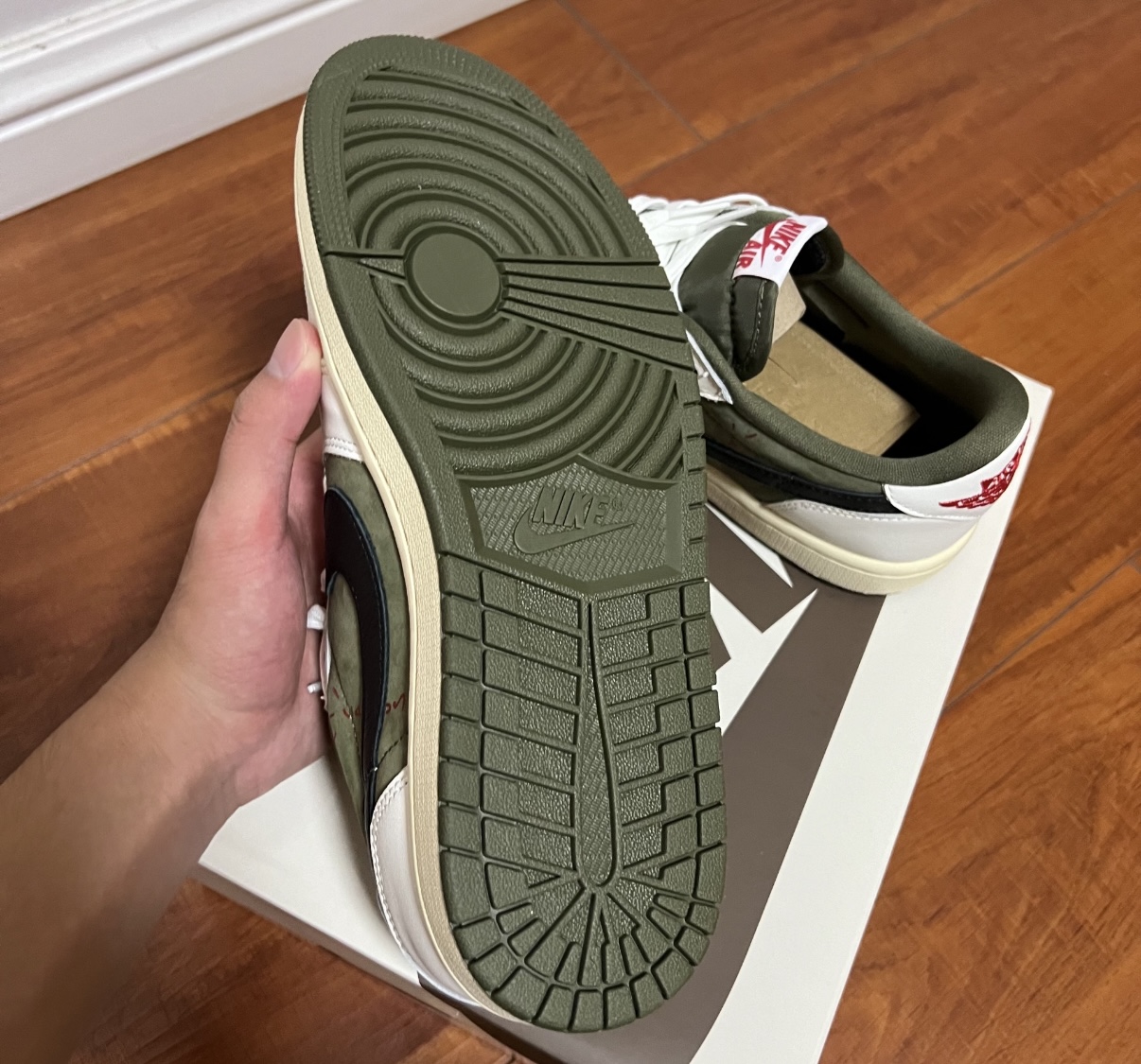 PK God Batch Air Jordan 1 Retro Low OG SP Travis Scott Medium Olive DM7866-200 review Sidhakveer Badwal 01