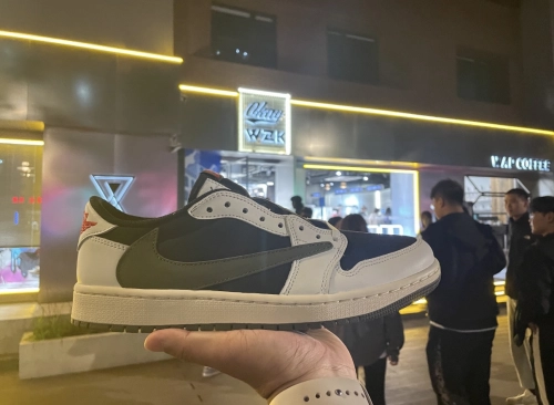 【Top PK God Batch】PK God Batch Air Jordan 1 Retro Low OG SP Travis Scott Olive (W) DZ4137-106 review 
