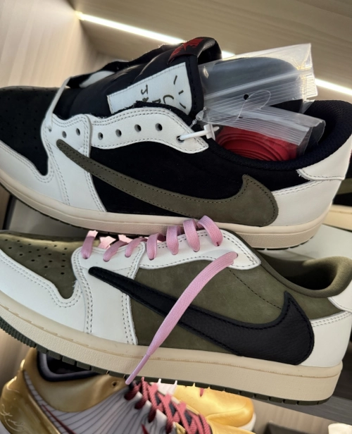 【Top PK God Batch】PK God Batch Air Jordan 1 Retro Low OG SP Travis Scott Olive (W) DZ4137-106 review 